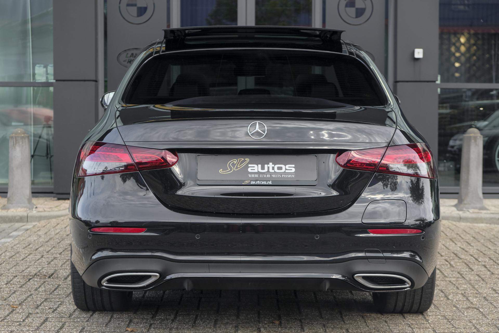 Foto van Mercedes-Benz E 300 E