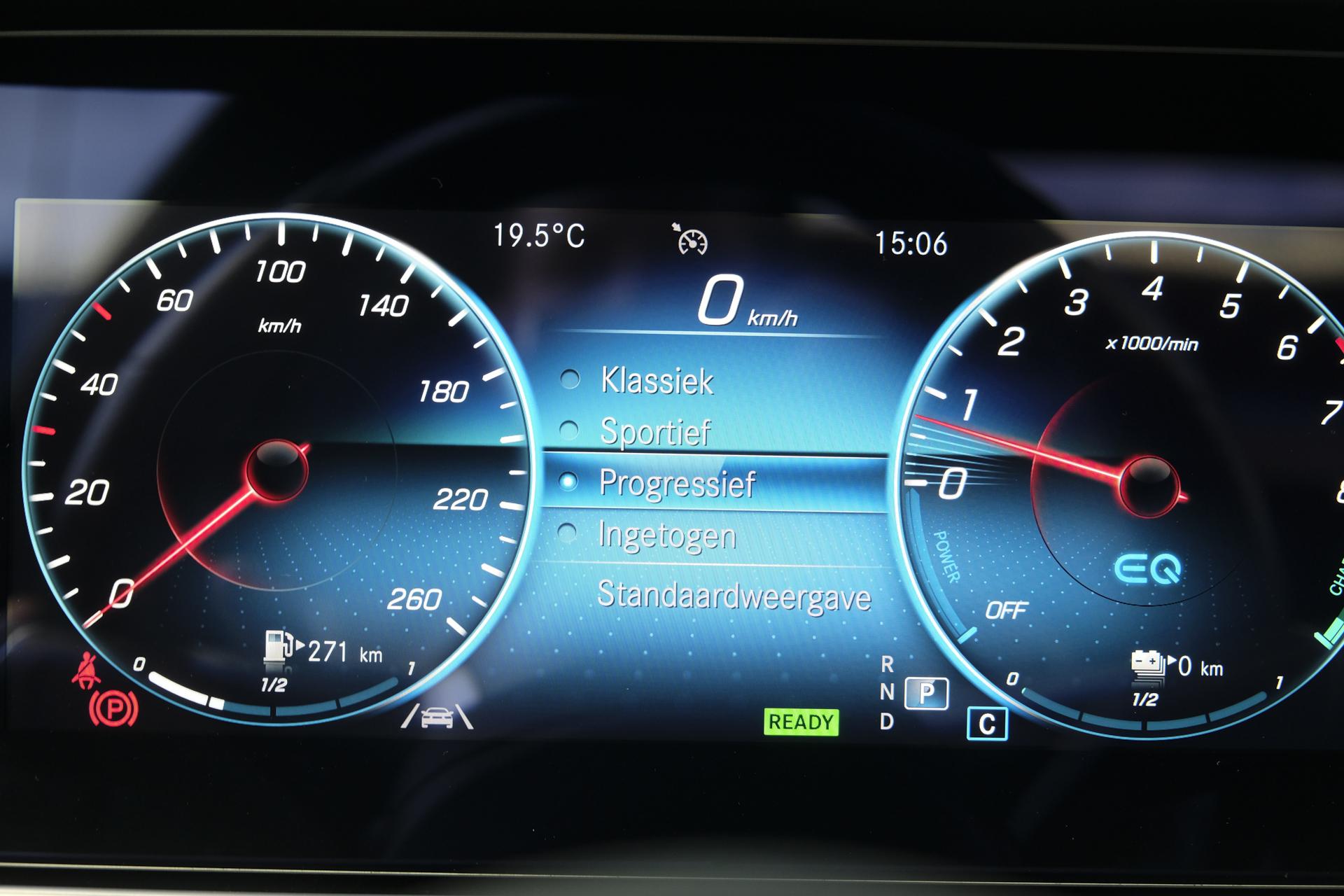 Foto van Mercedes-Benz E 300 E