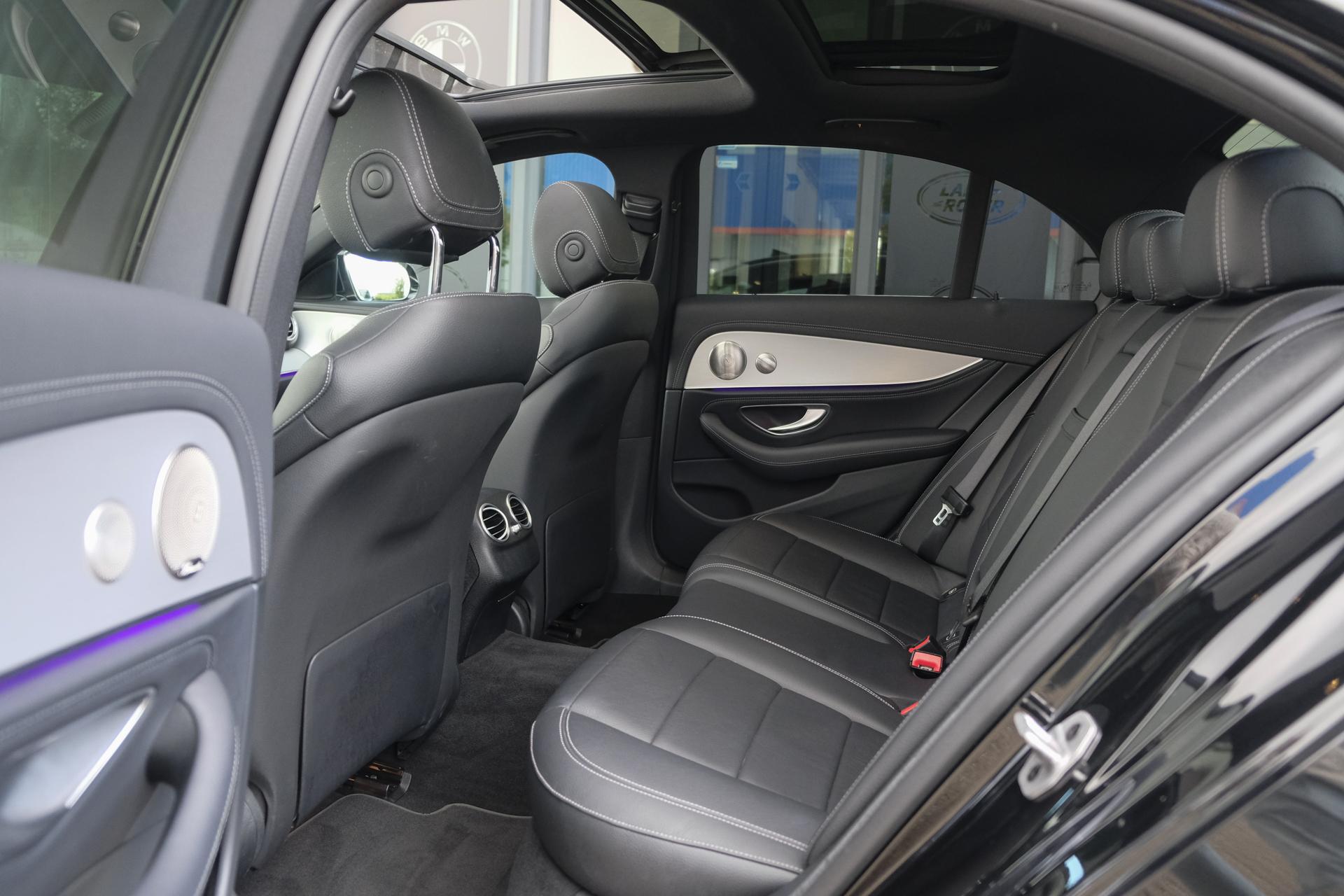 Foto van Mercedes-Benz E 300 E