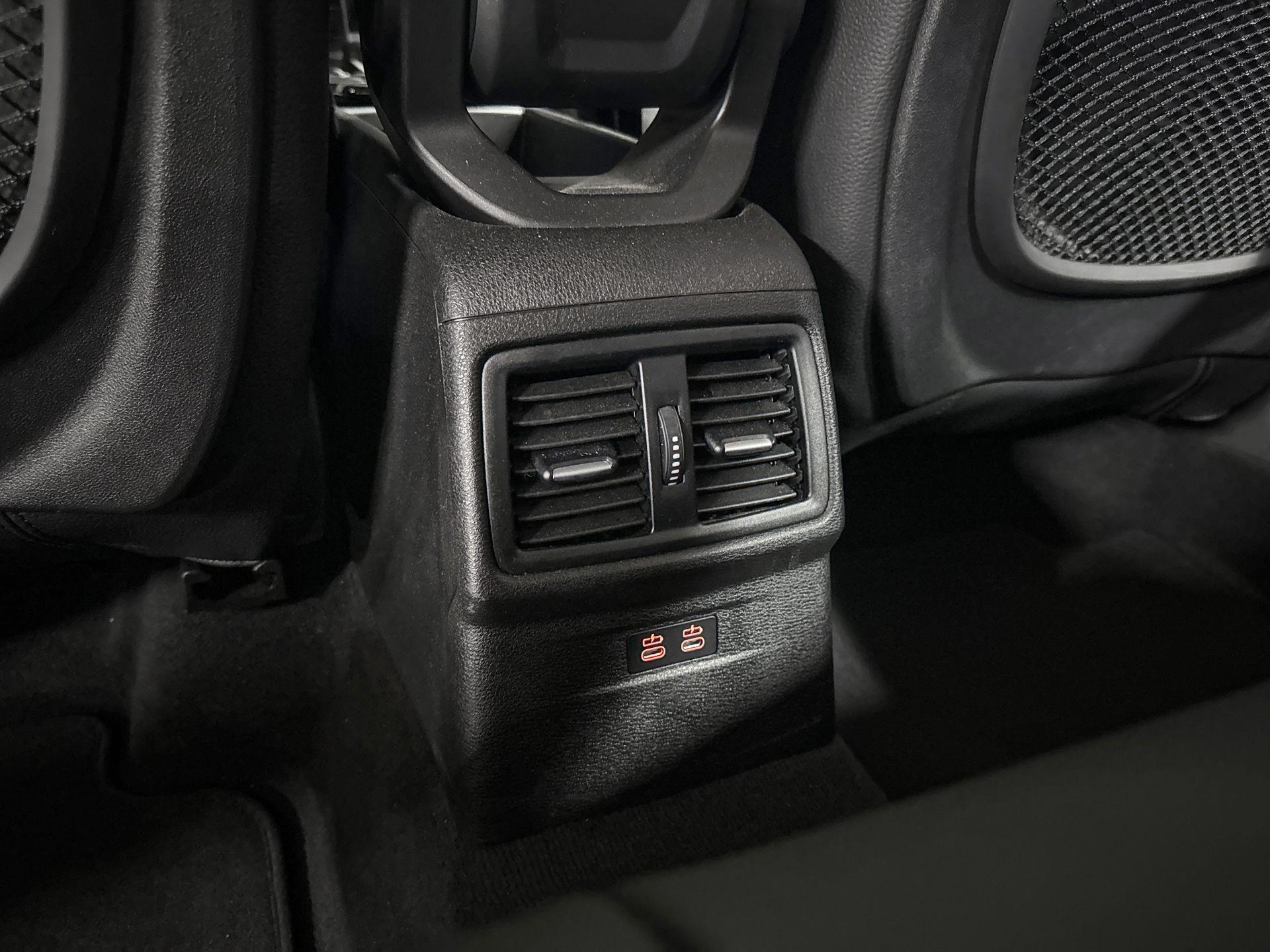 Foto van BMW X1 Sdrive18i