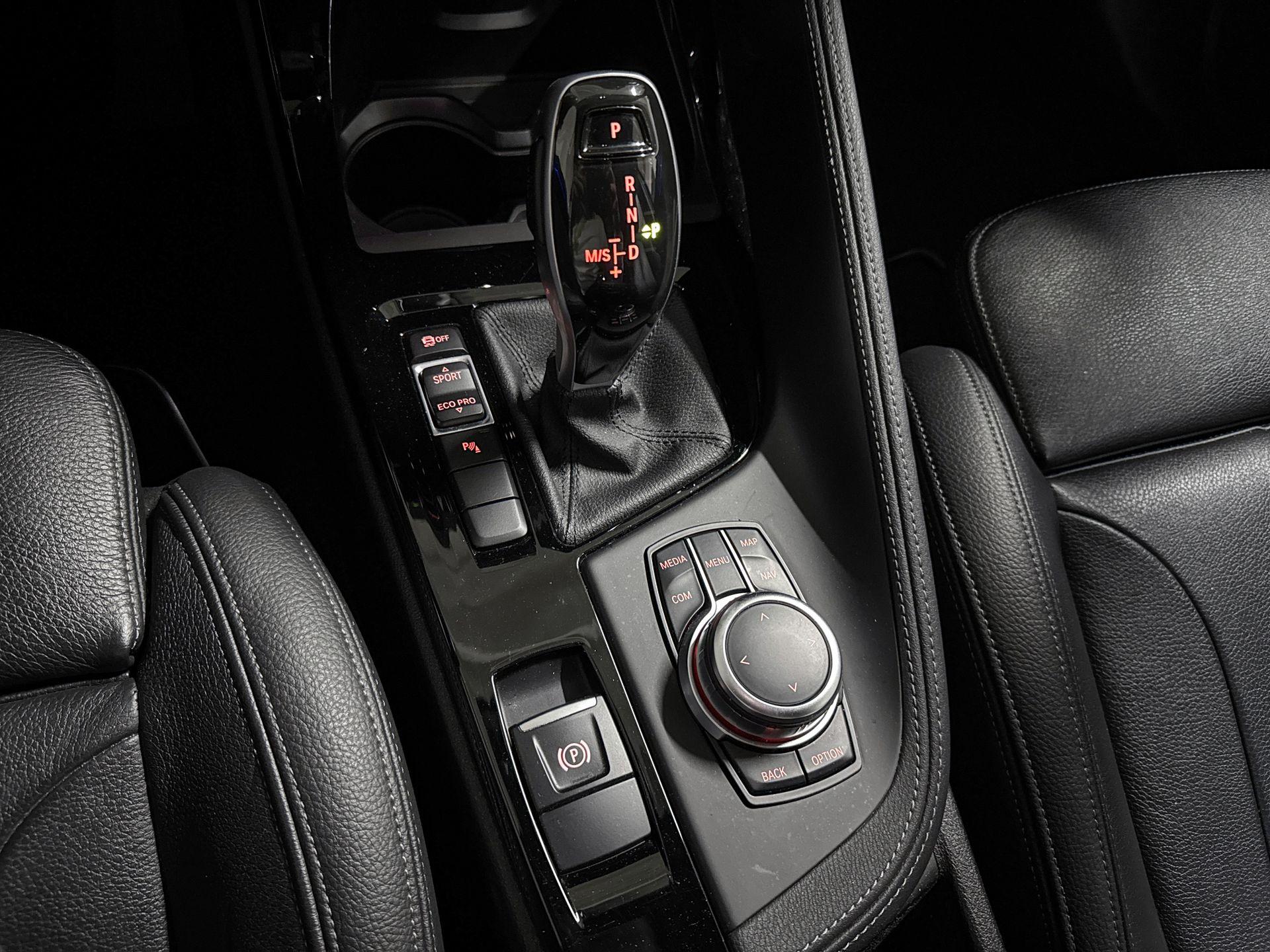 Foto van BMW X1 Sdrive18i
