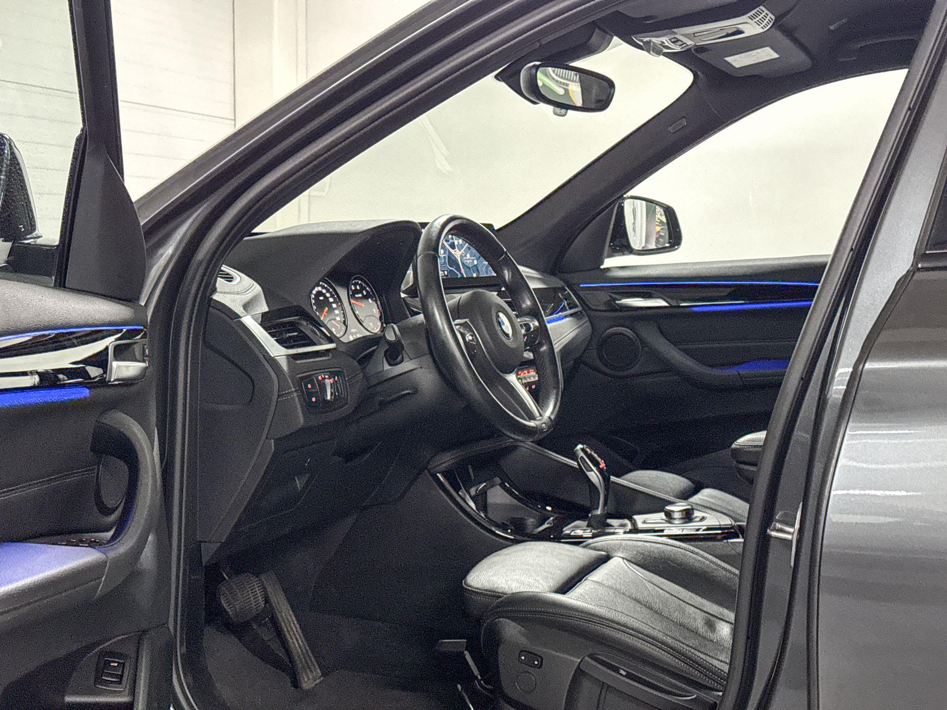 Foto van BMW X1 Sdrive18i