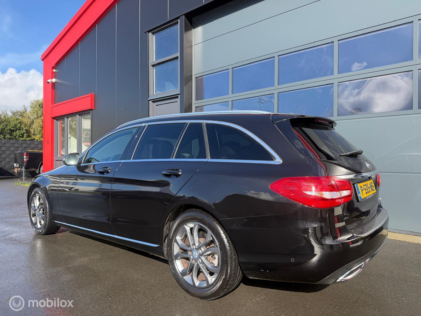 Foto van Mercedes-Benz C 200