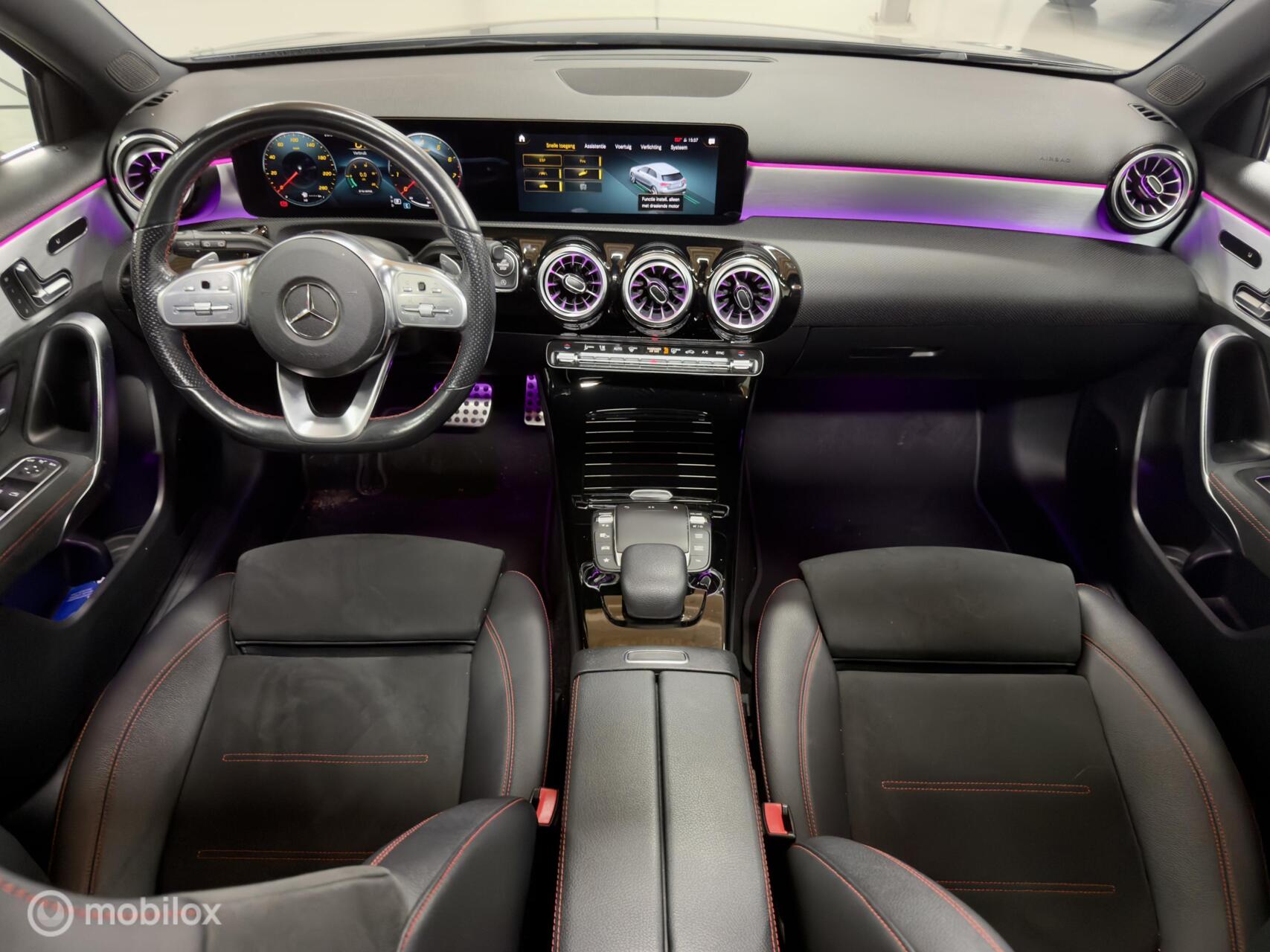 Foto van Mercedes-Benz A 200
