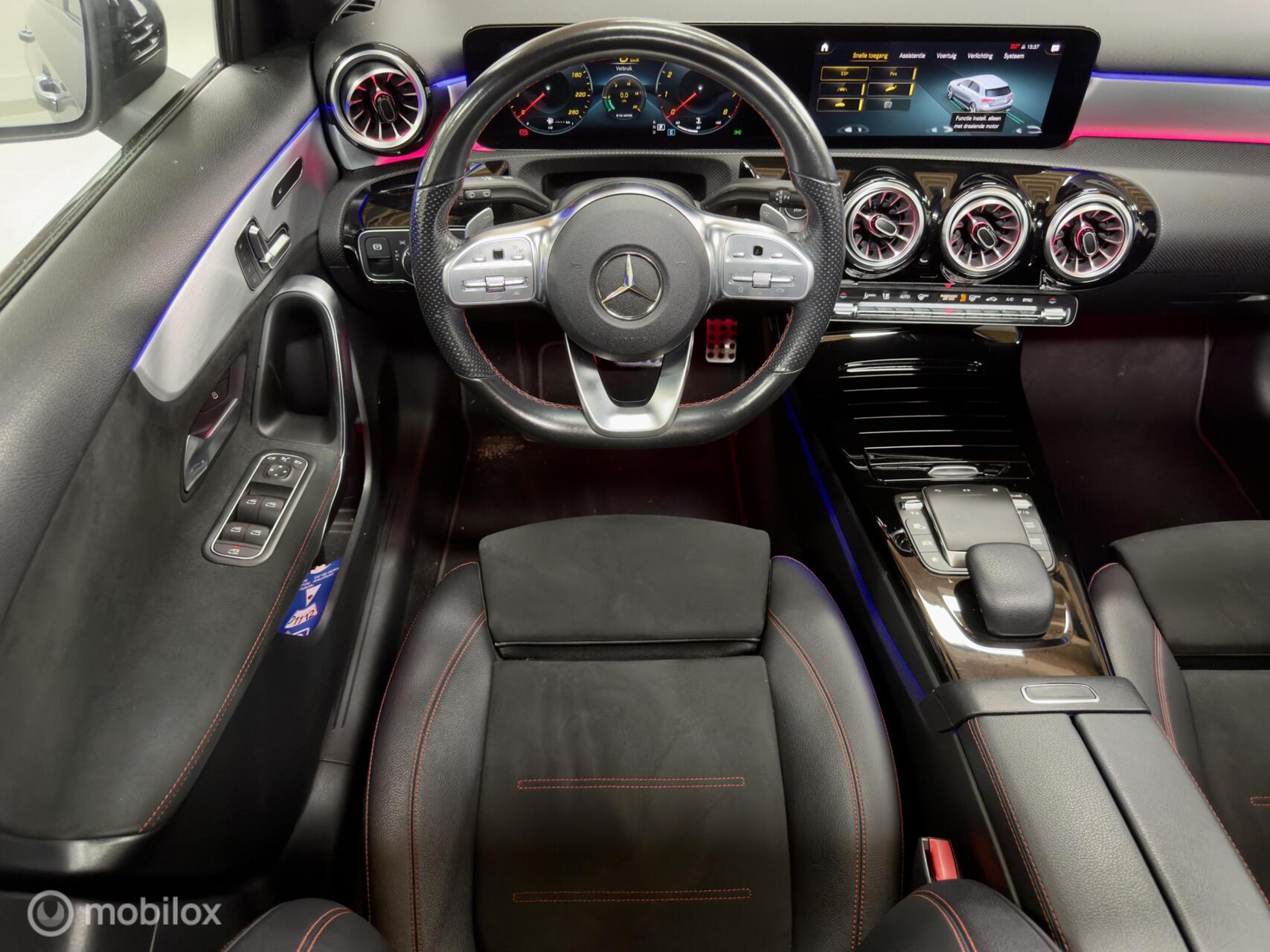 Foto van Mercedes-Benz A 200