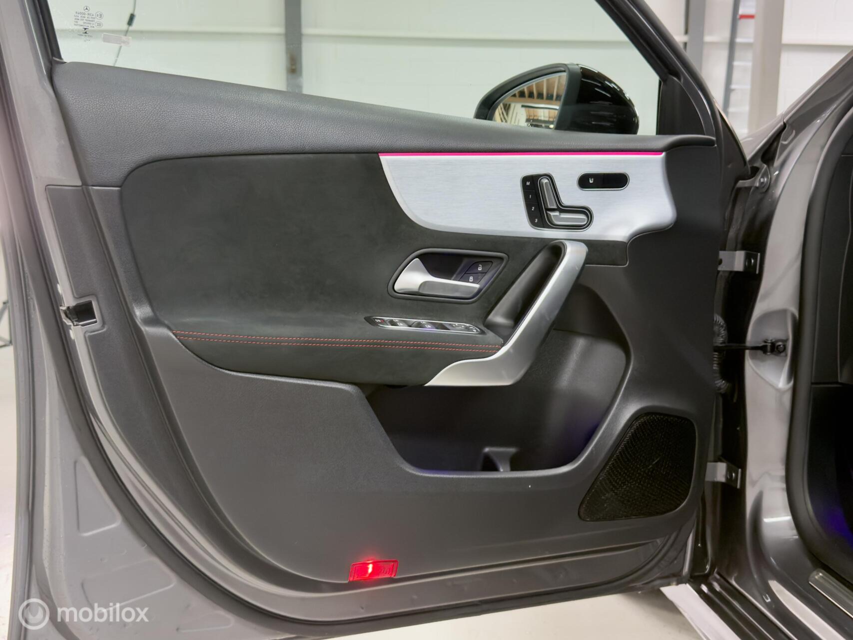 Foto van Mercedes-Benz A 200