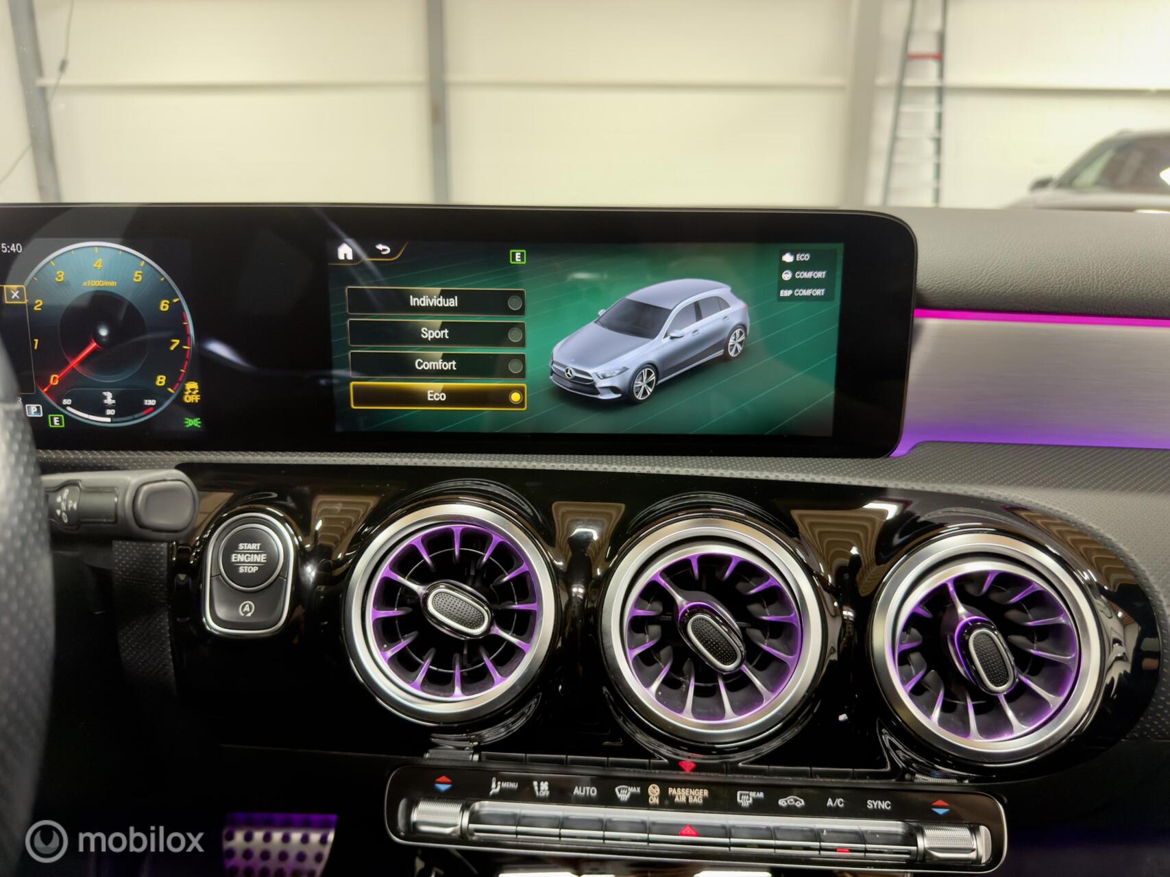 Foto van Mercedes-Benz A 200