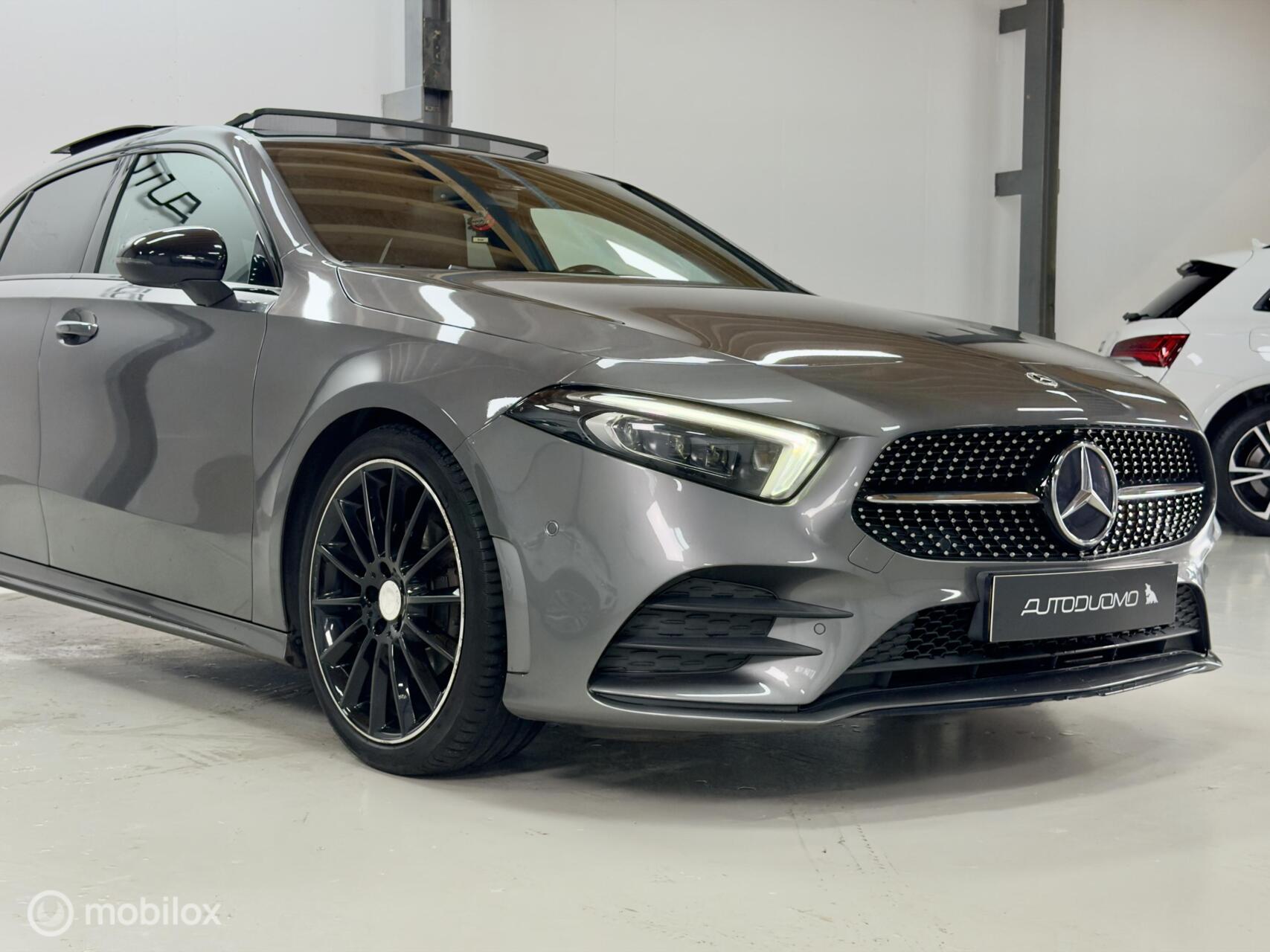 Foto van Mercedes-Benz A 200