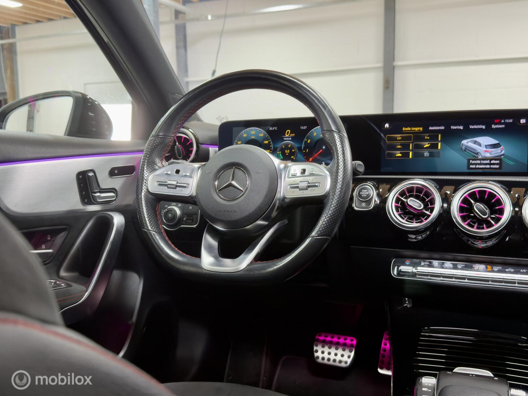 Foto van Mercedes-Benz A 200