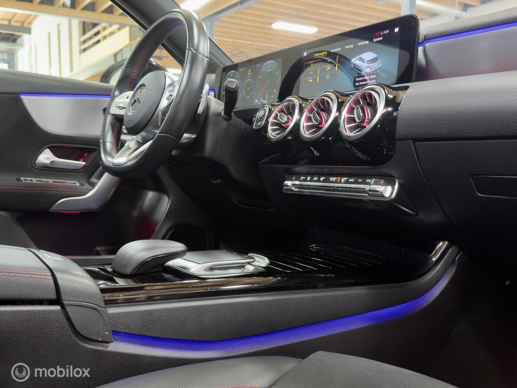 Foto van Mercedes-Benz A 200