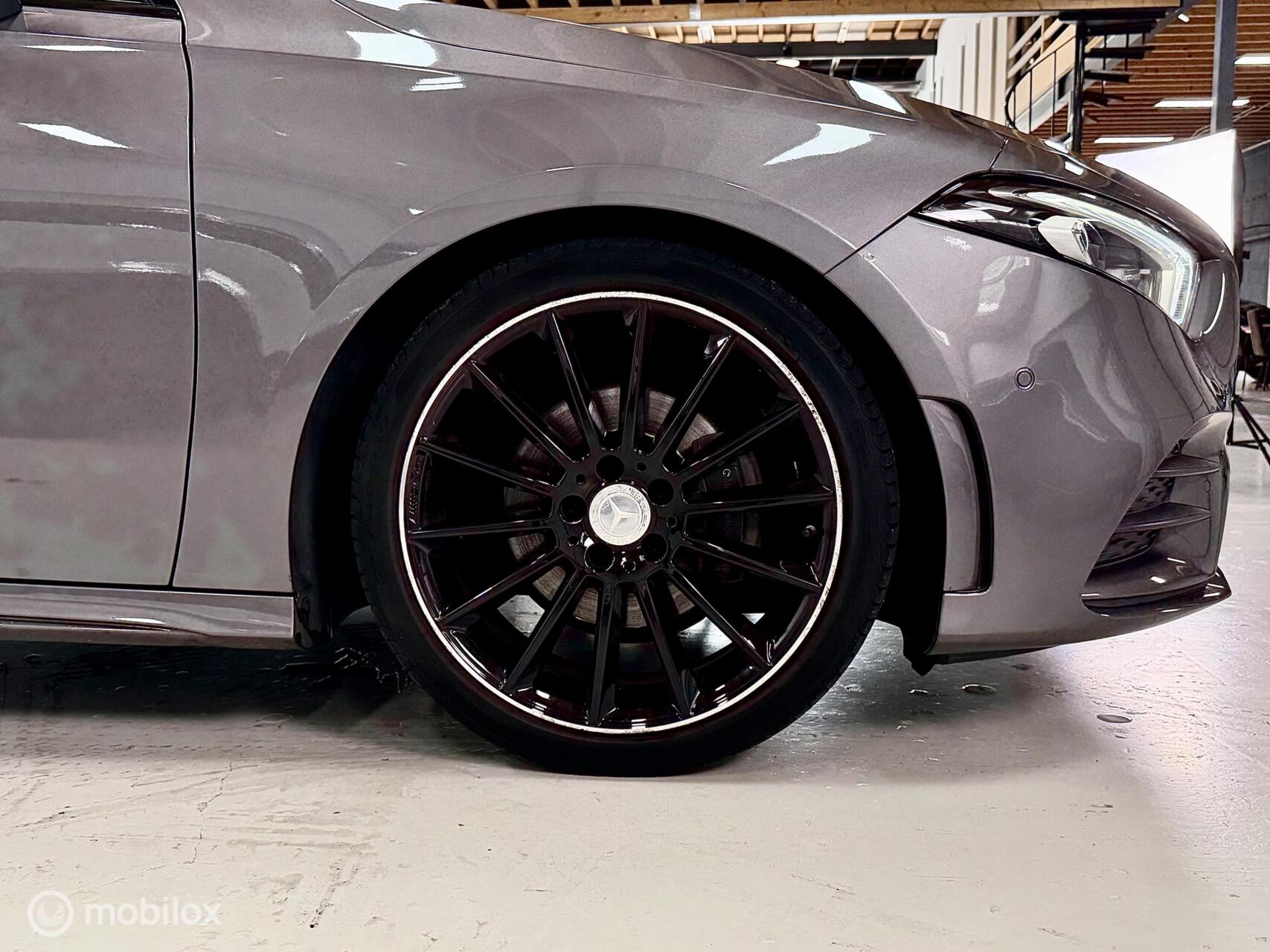 Foto van Mercedes-Benz A 200