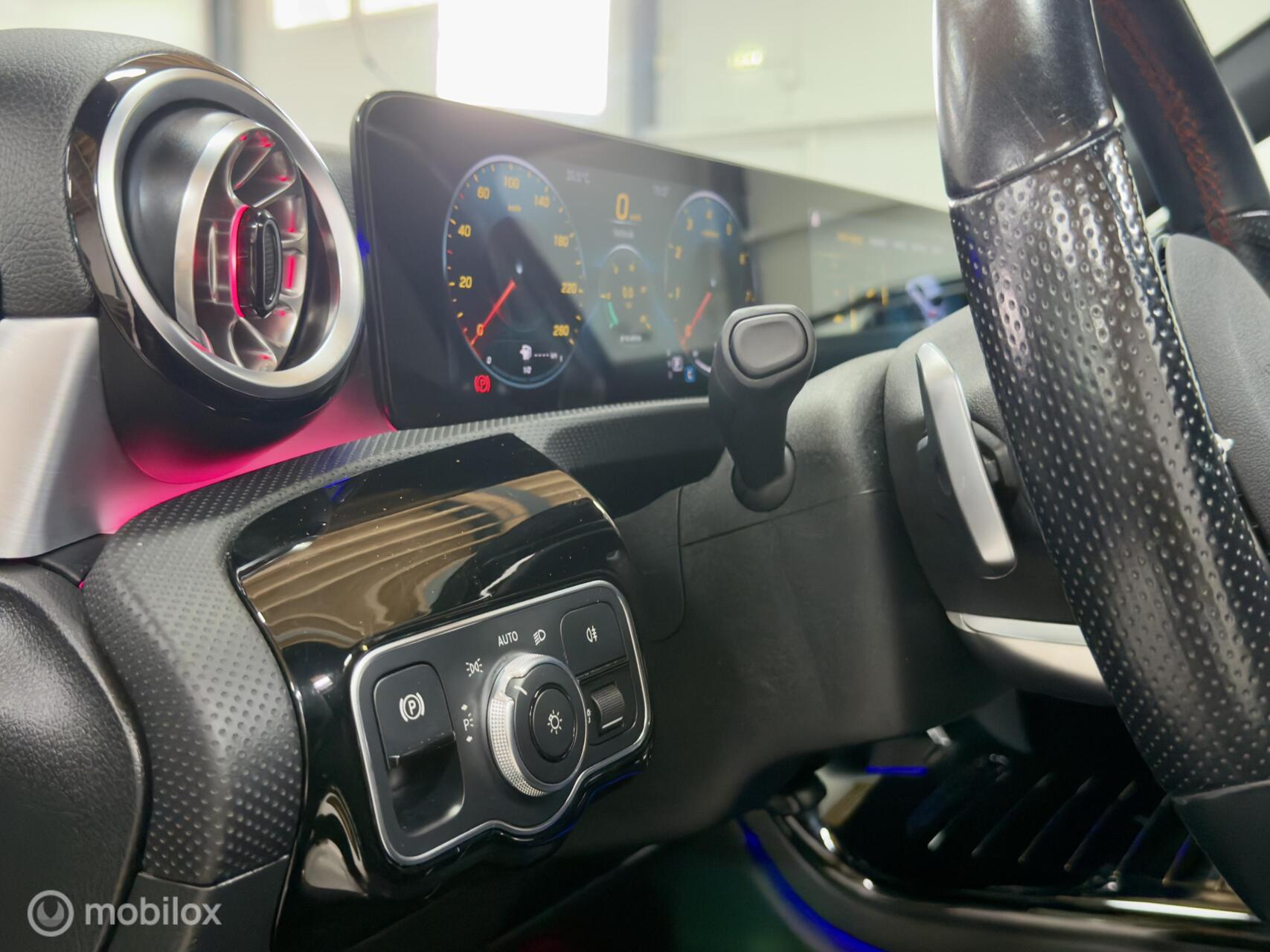 Foto van Mercedes-Benz A 200