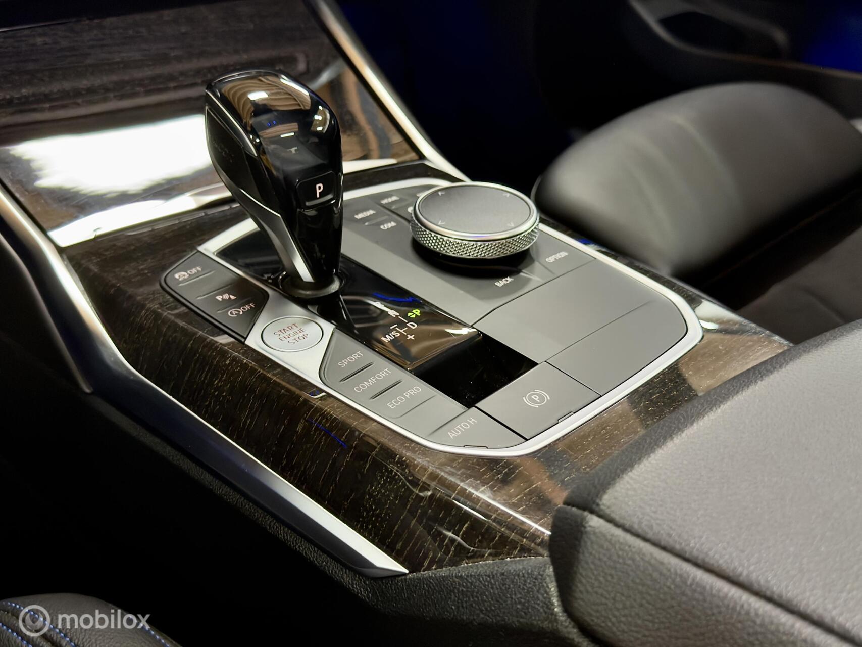 Foto van BMW 320i