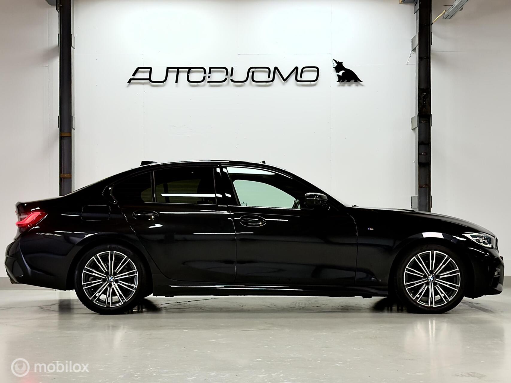 Foto van BMW 320i