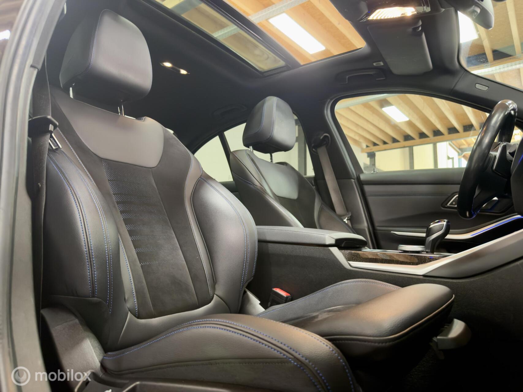 Foto van BMW 320i