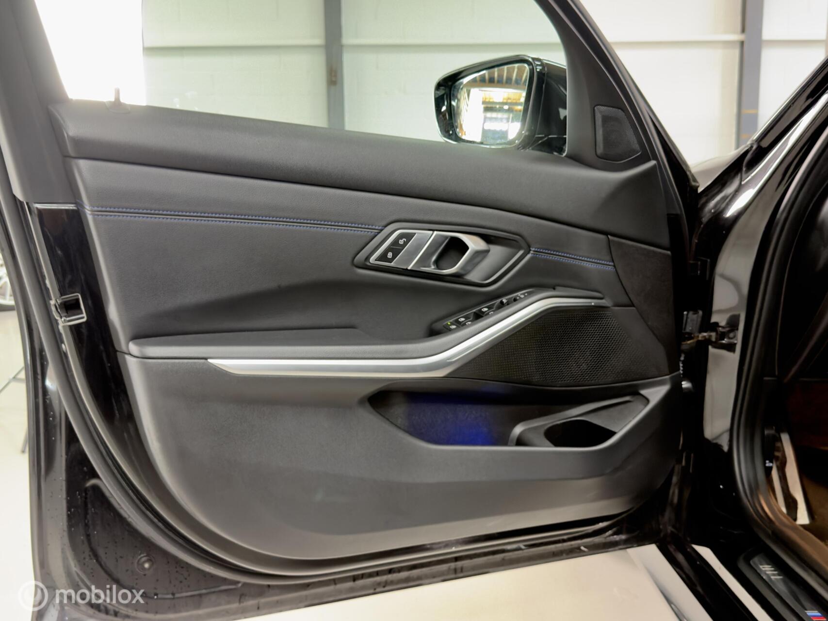 Foto van BMW 320i