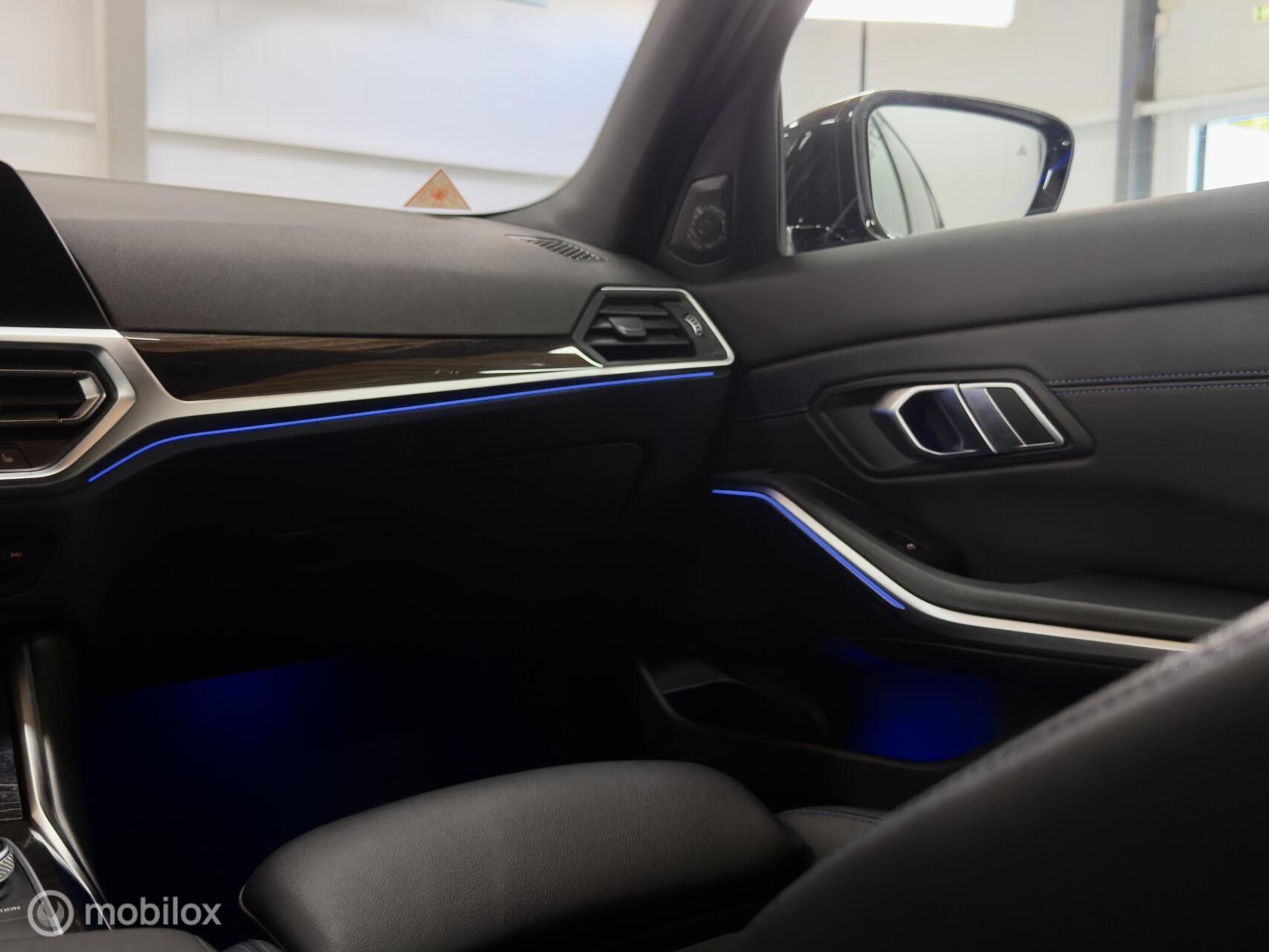 Foto van BMW 320i