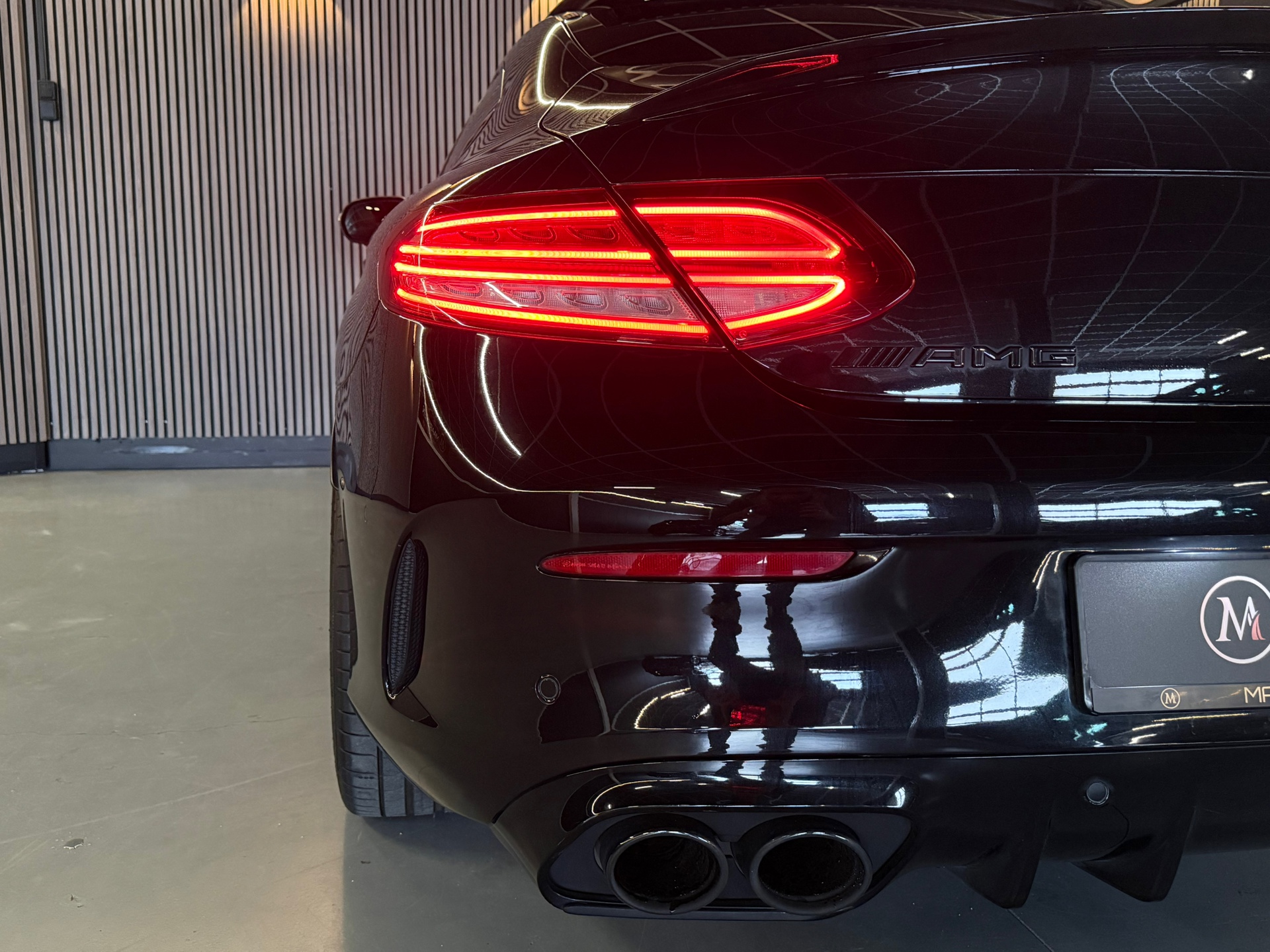 Foto van Mercedes-Benz AMG C 43