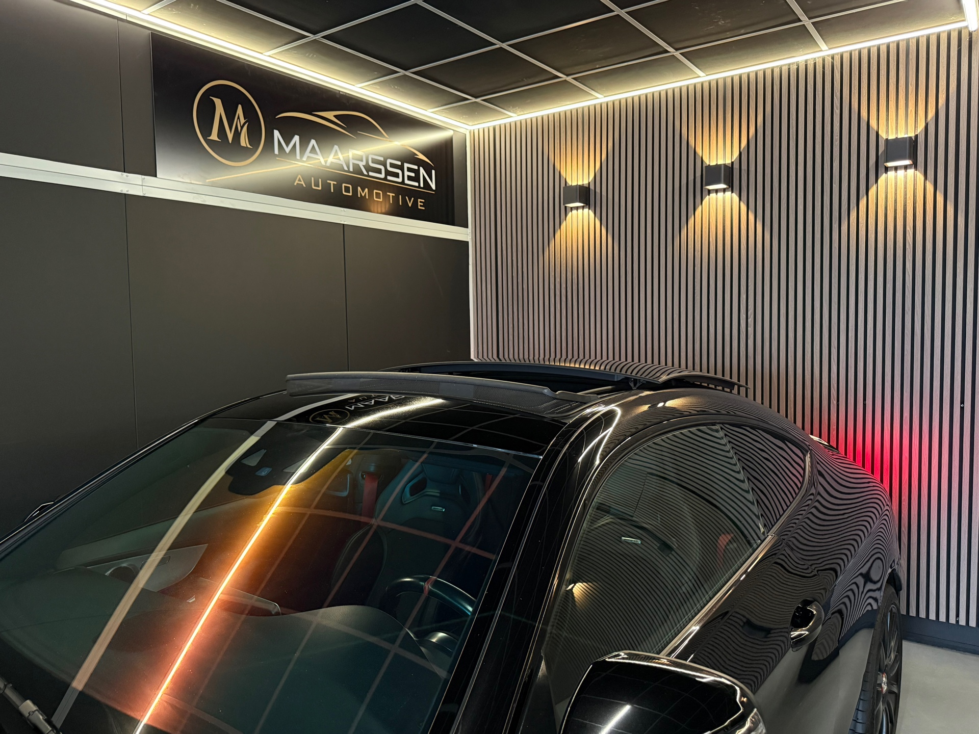 Foto van Mercedes-Benz AMG C 43