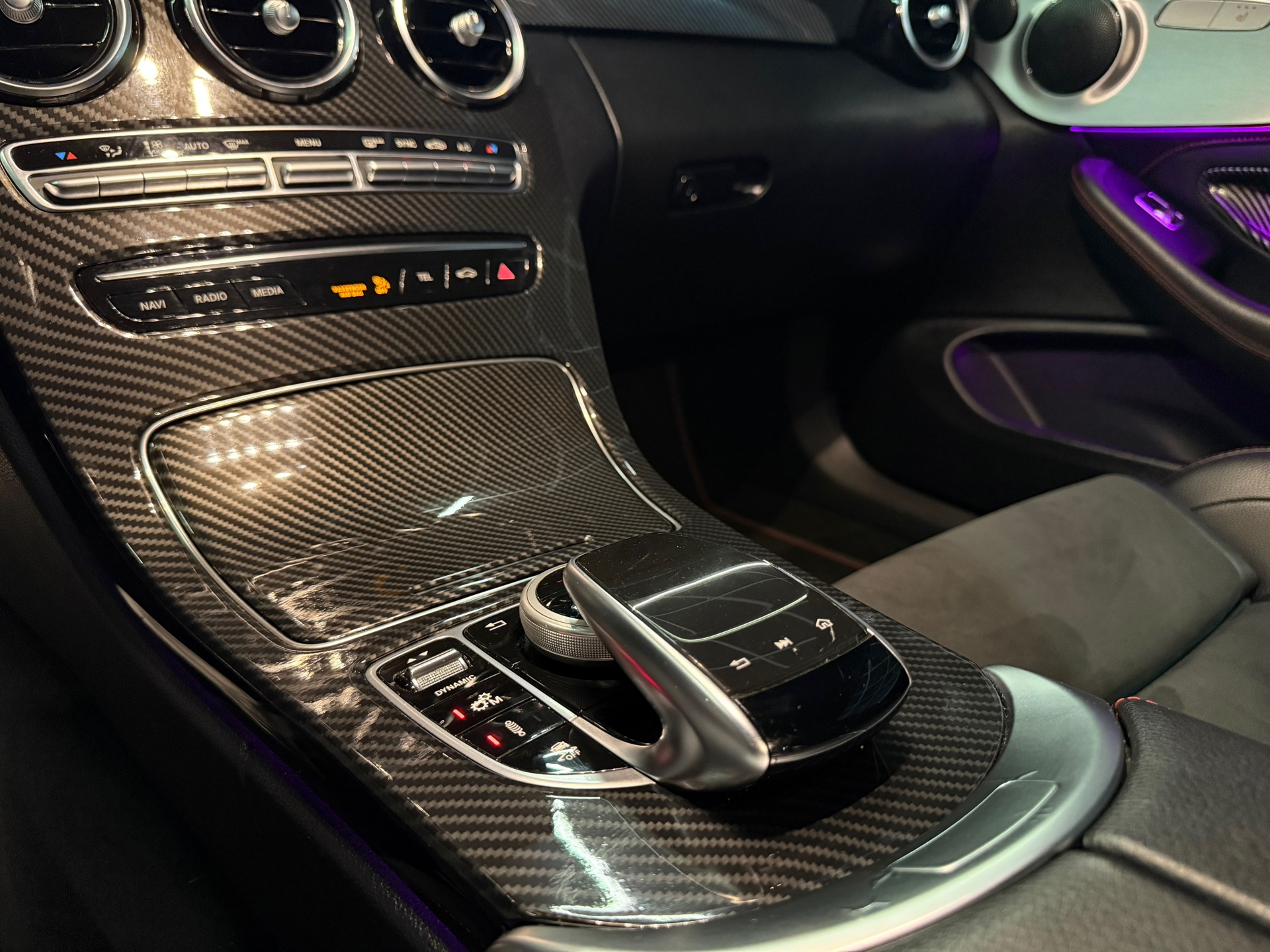 Foto van Mercedes-Benz AMG C 43