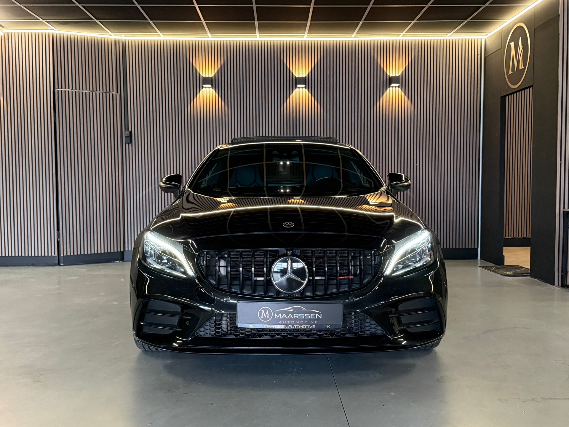 Foto van Mercedes-Benz AMG C 43
