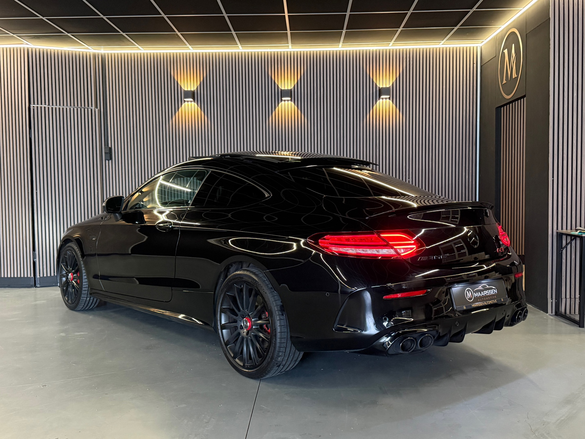 Foto van Mercedes-Benz AMG C 43