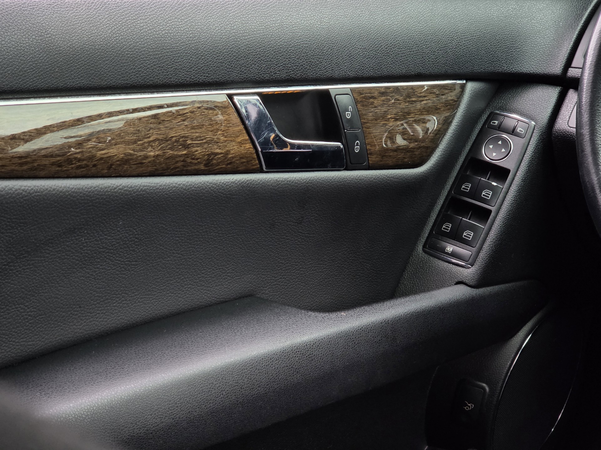 Foto van Mercedes-Benz C 180 Cgi