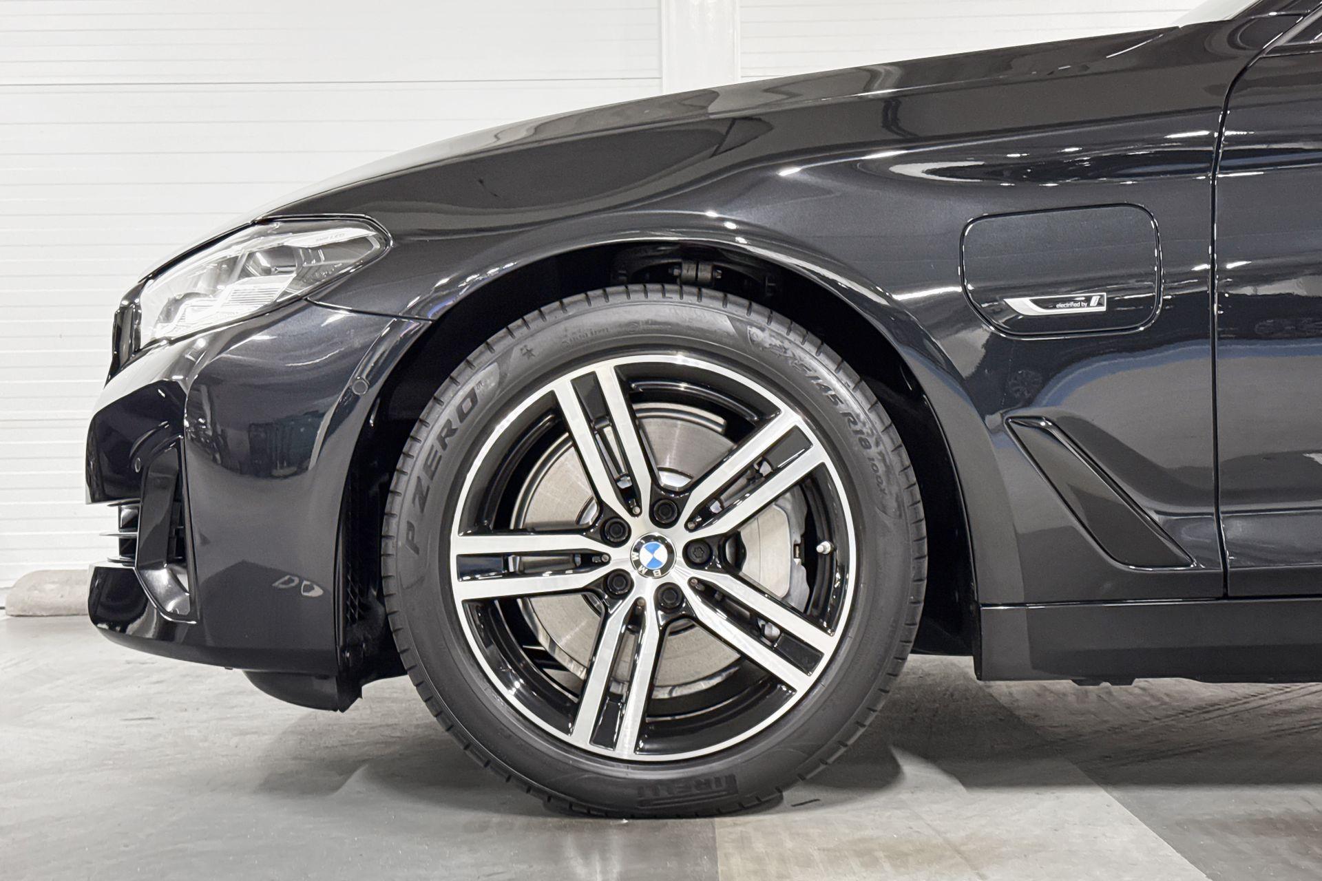Foto van BMW 530e