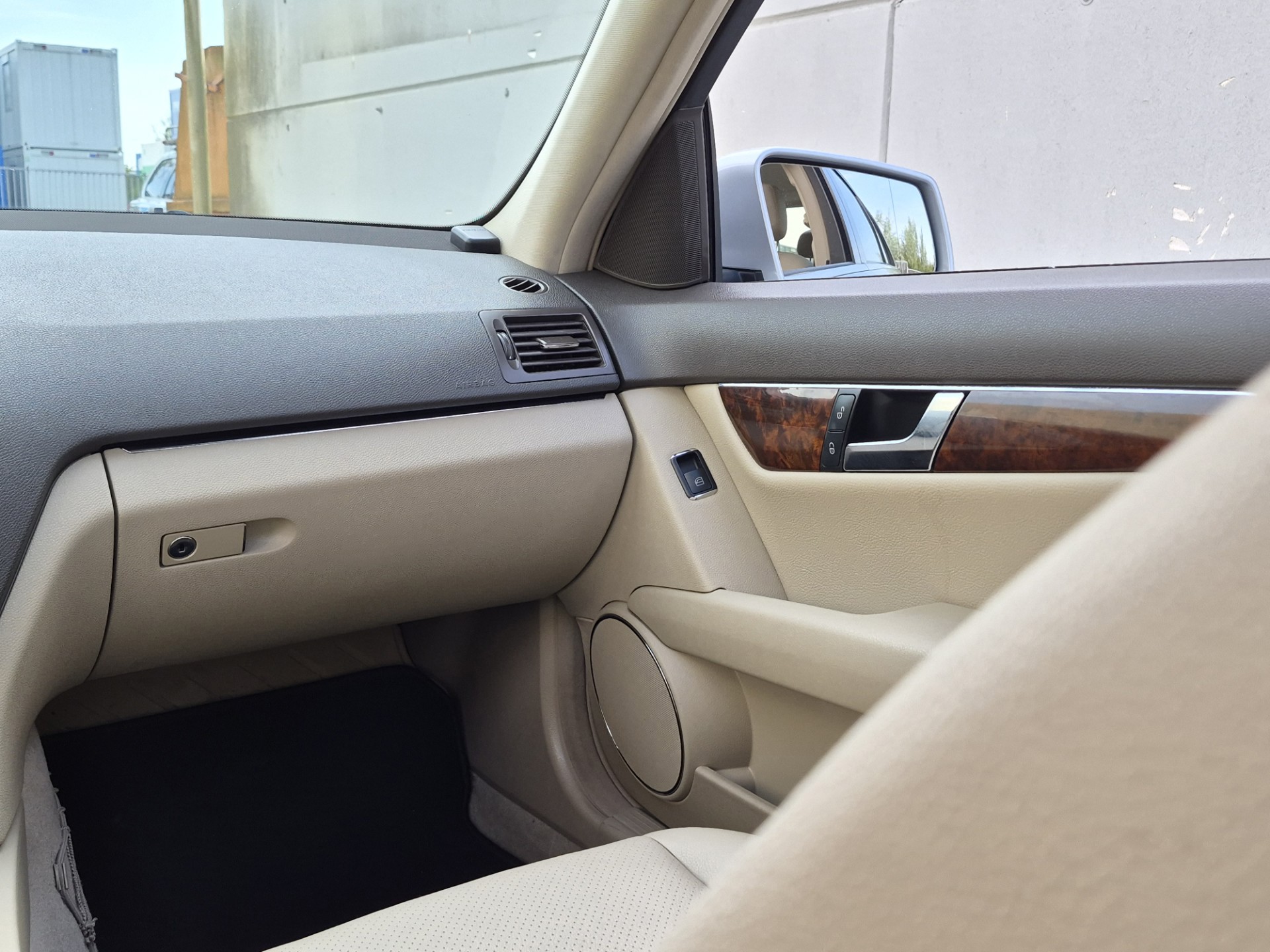 Foto van Mercedes-Benz C 200 Kompressor