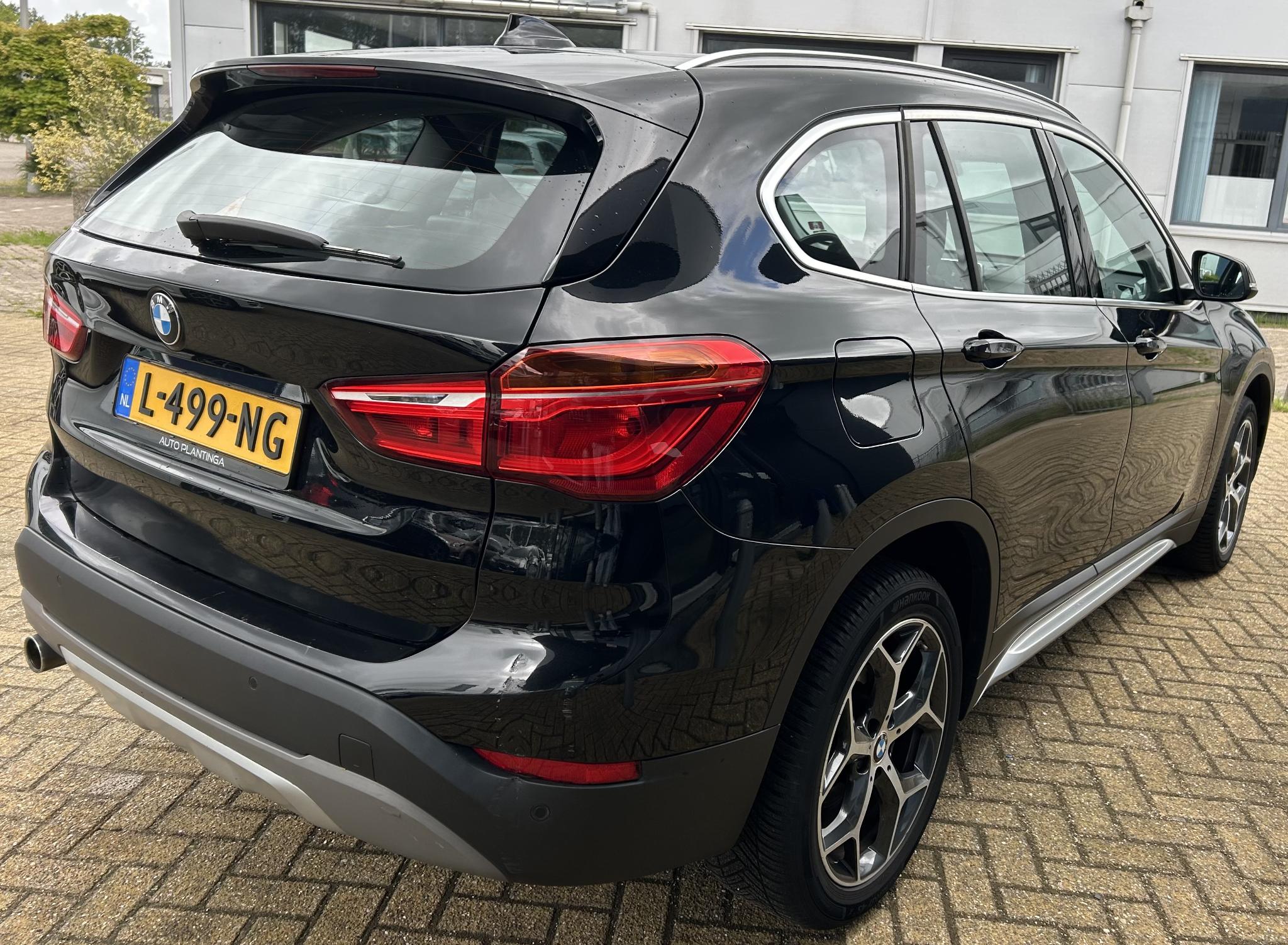 Foto van BMW X1 Sdrive18i