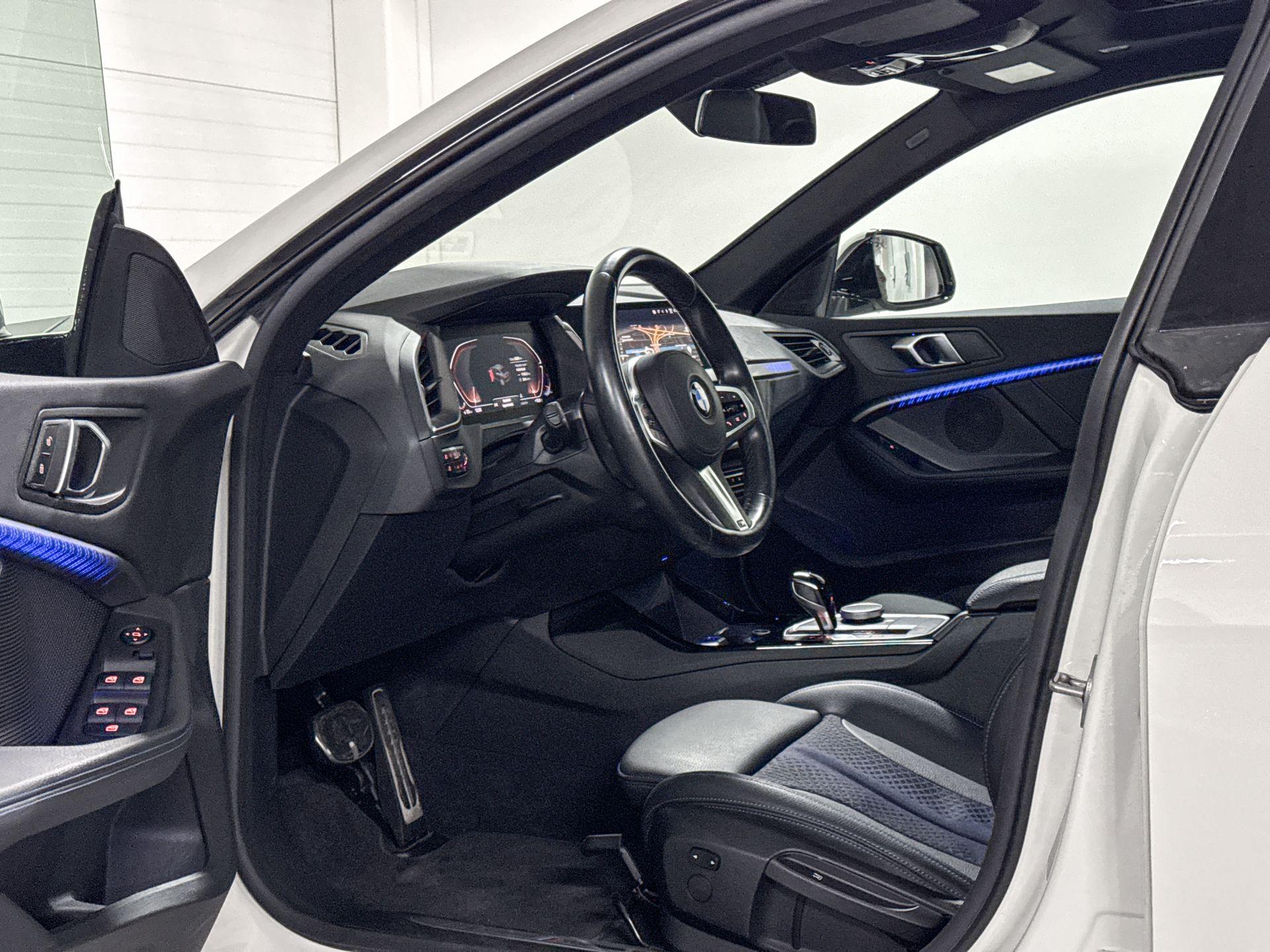 Foto van BMW 218i