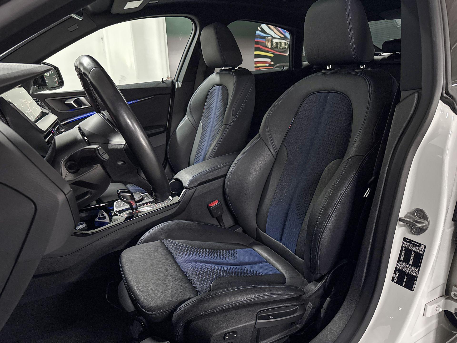 Foto van BMW 218i
