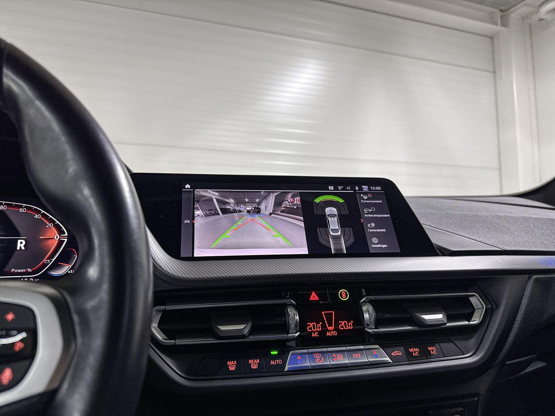 Foto van BMW 218i