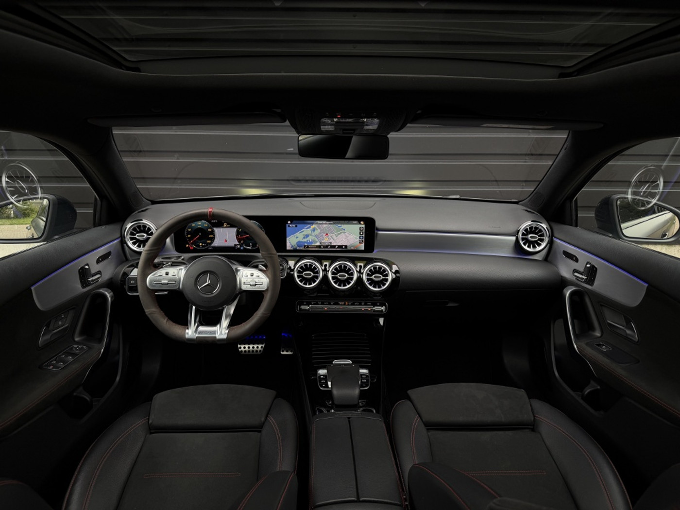 Foto van Mercedes-Benz A 180