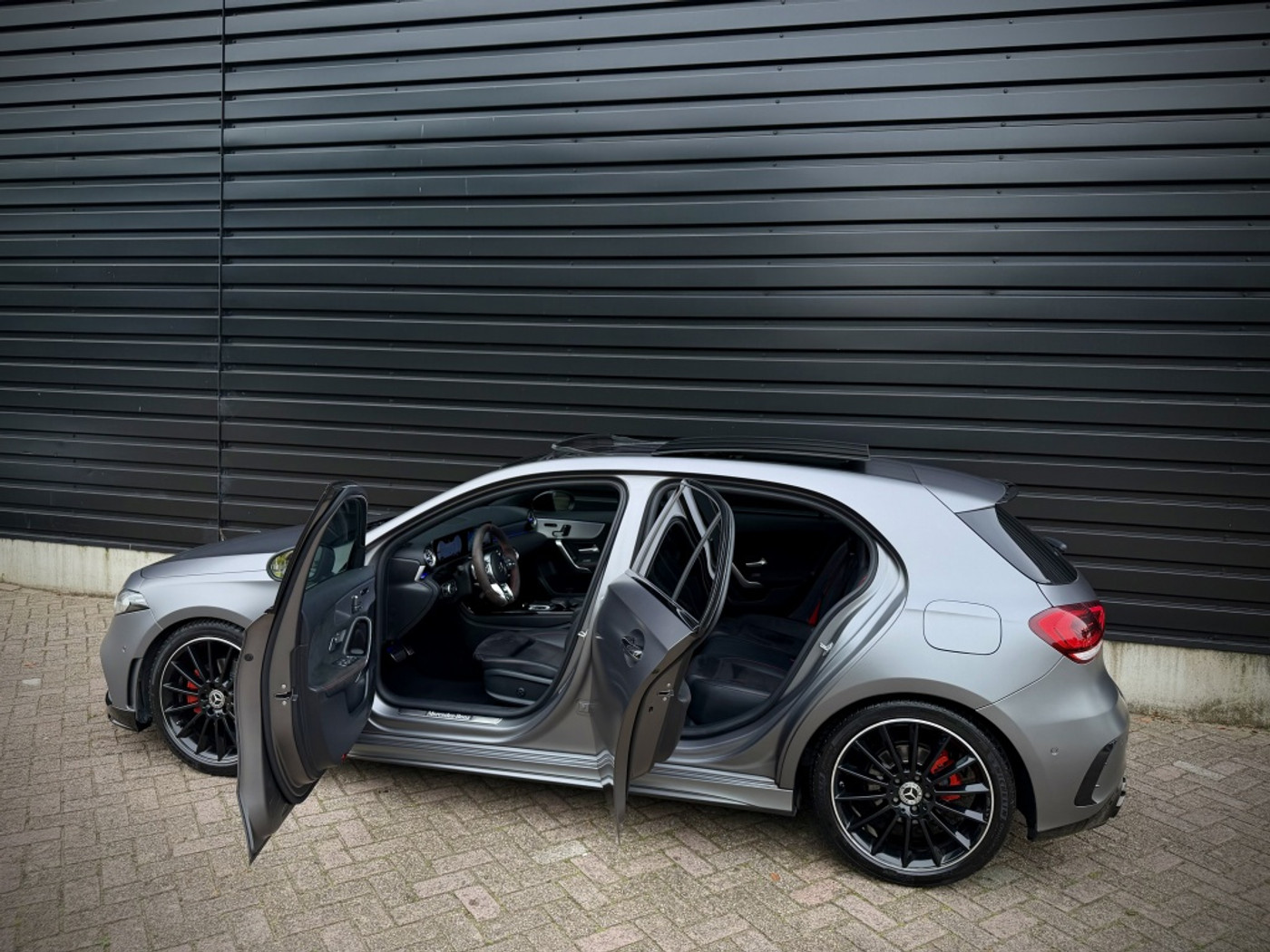 Foto van Mercedes-Benz A 180