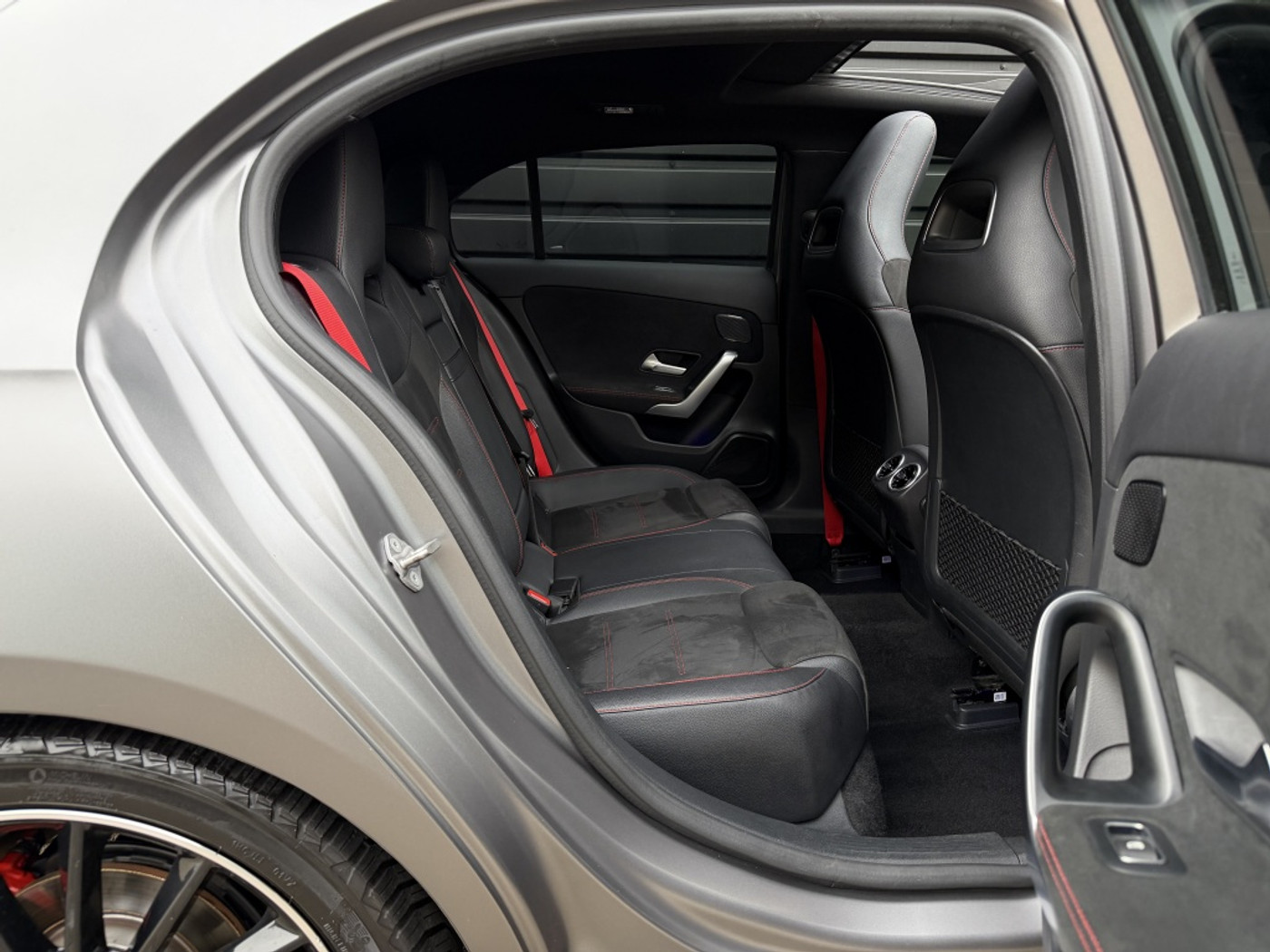 Foto van Mercedes-Benz A 180