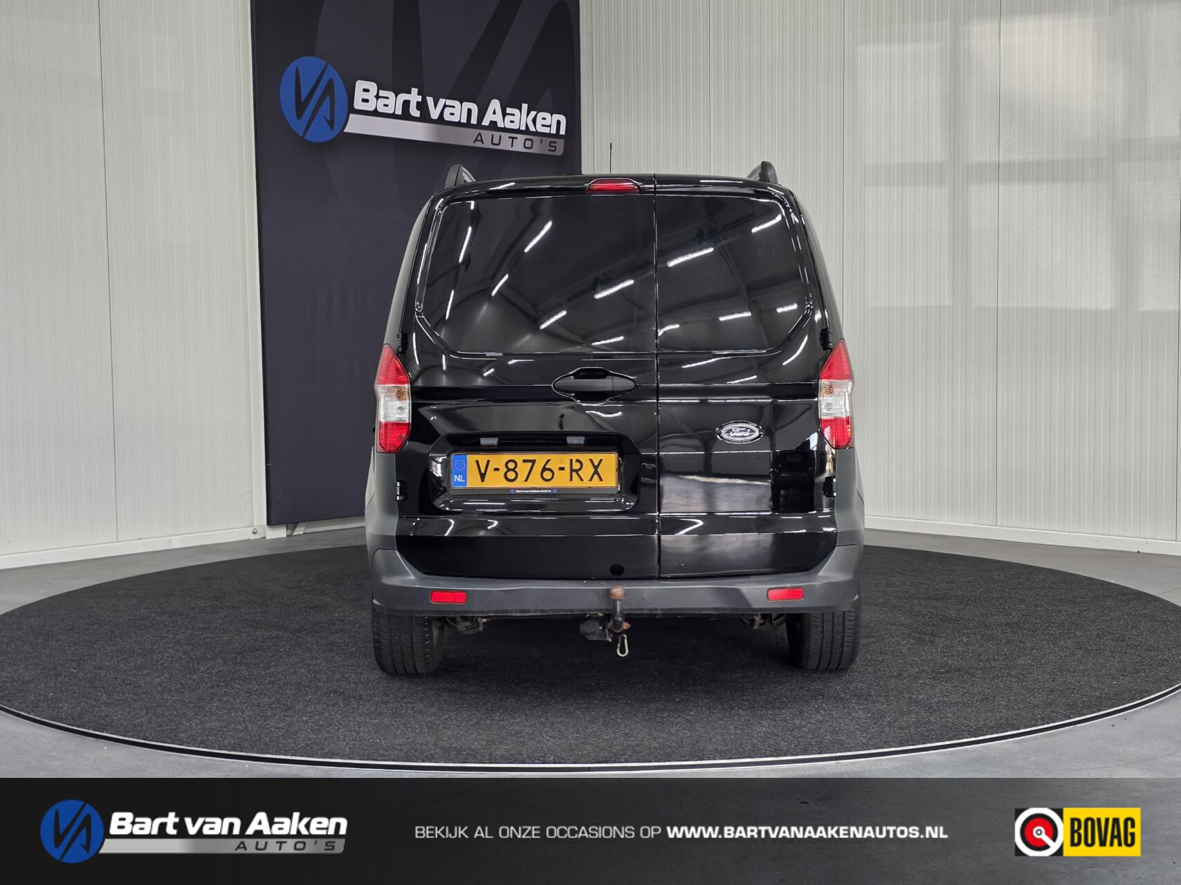 Foto van Ford Transit Courier