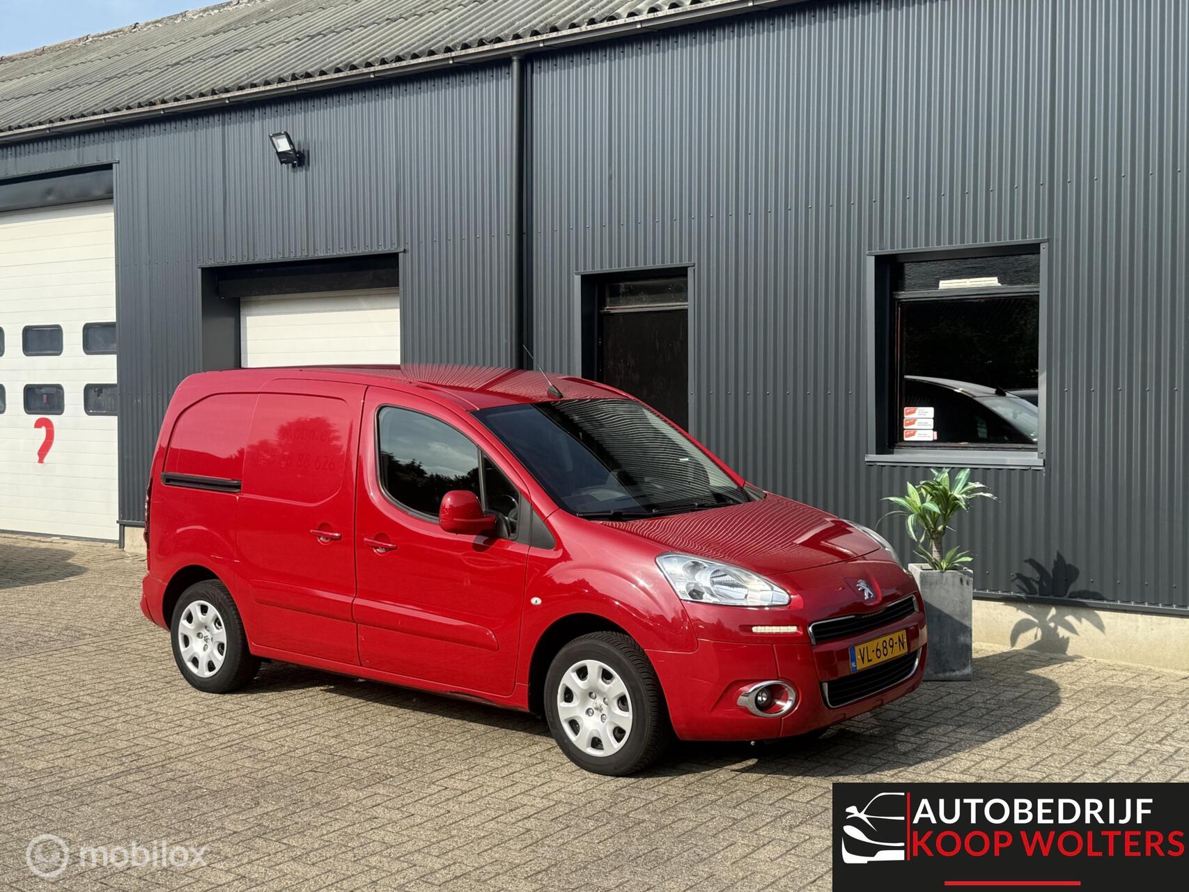 Foto van Peugeot Partner