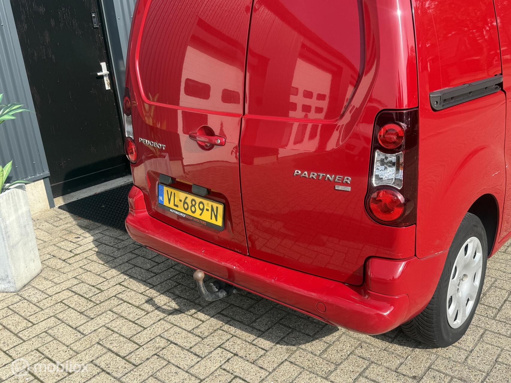 Foto van Peugeot Partner