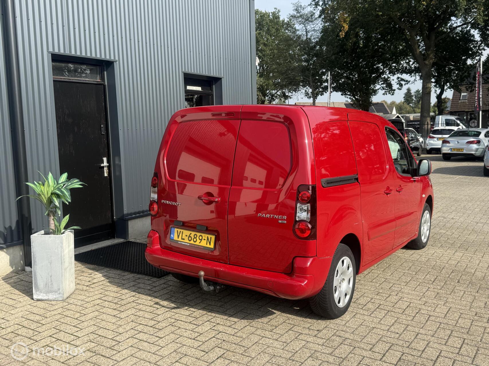 Foto van Peugeot Partner