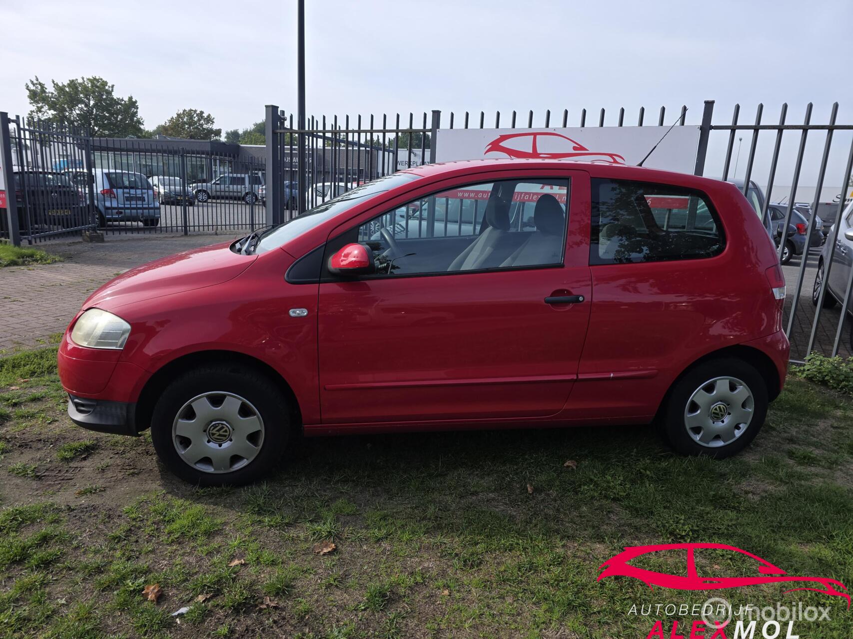 Volkswagen Fox 1.2 Trendline nieuwe apk 2009 - voorkant