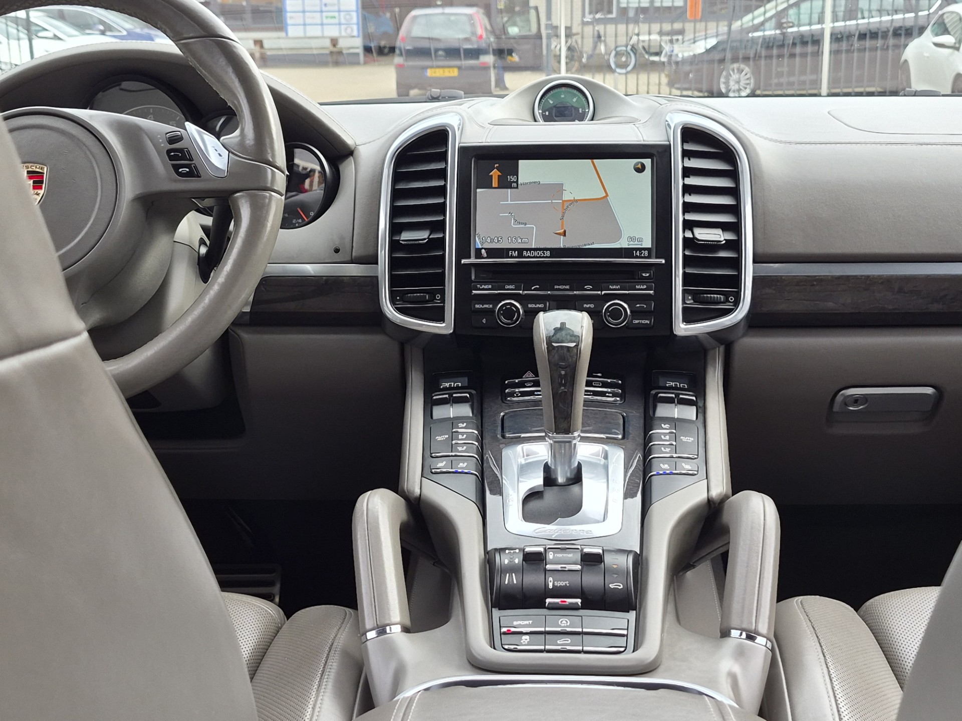 Foto van Porsche Cayenne S