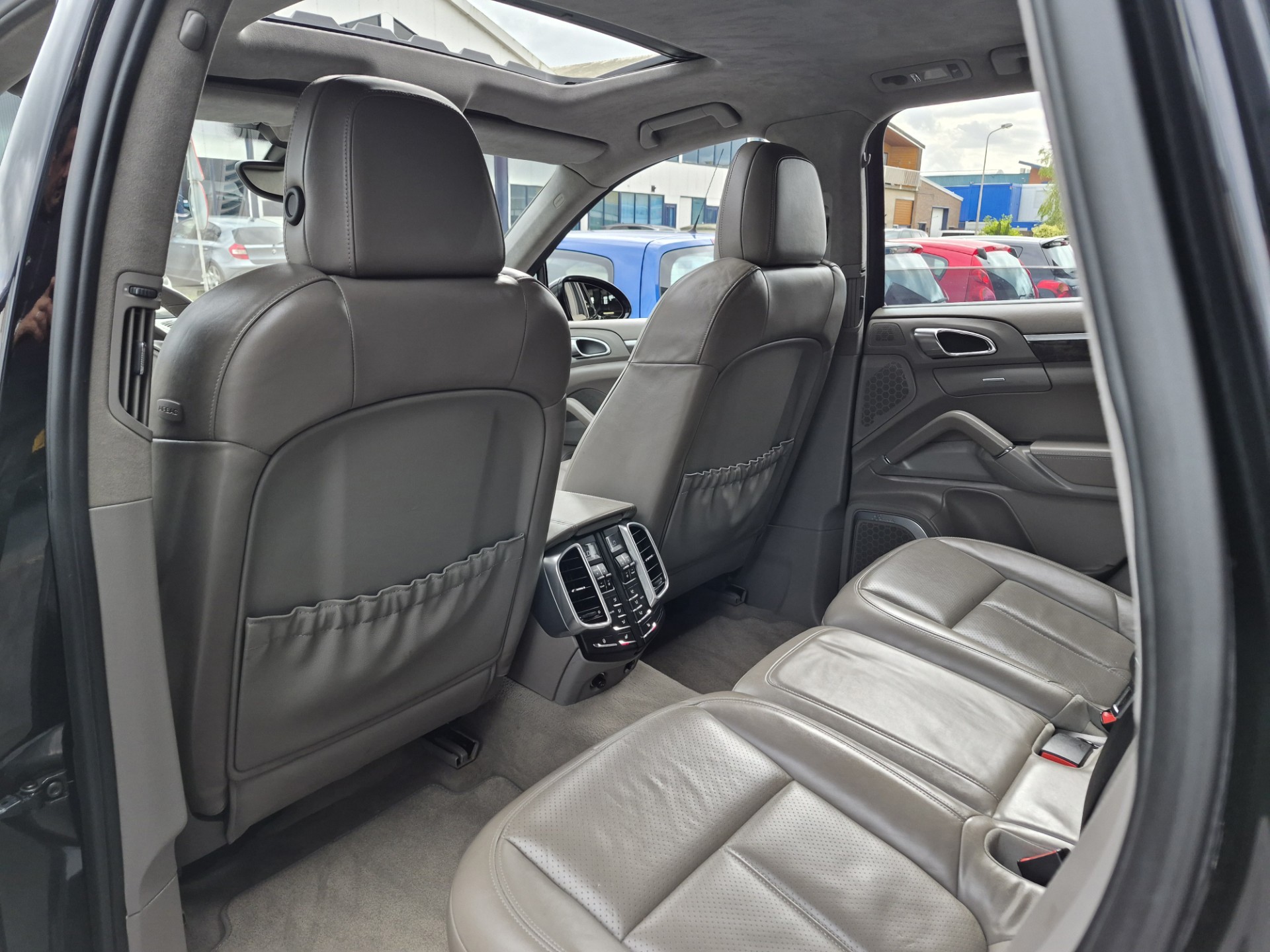 Foto van Porsche Cayenne S