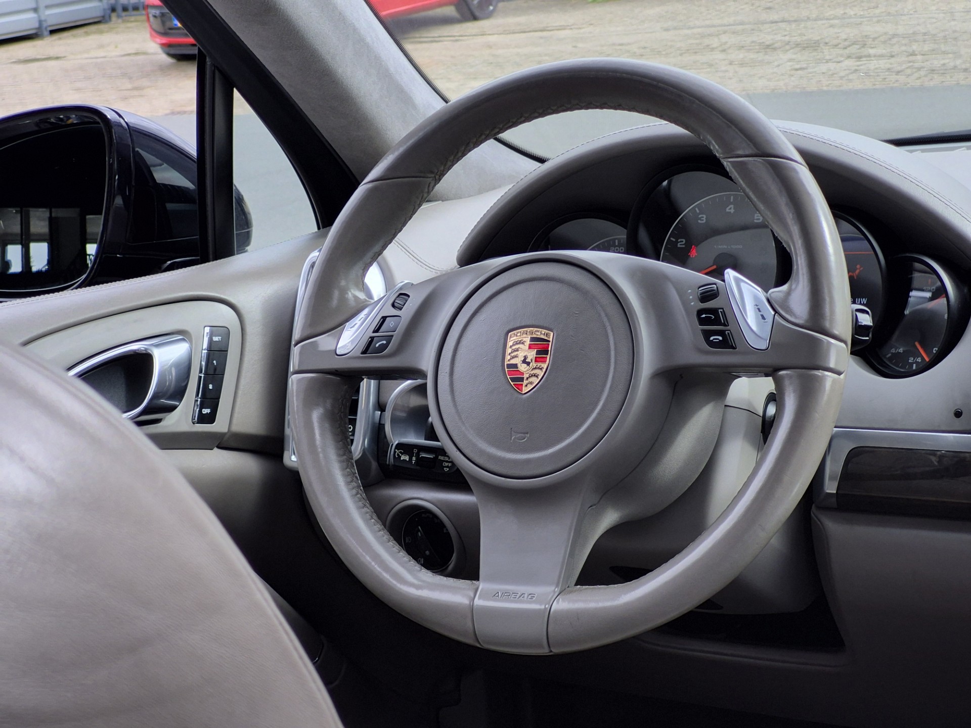 Foto van Porsche Cayenne S