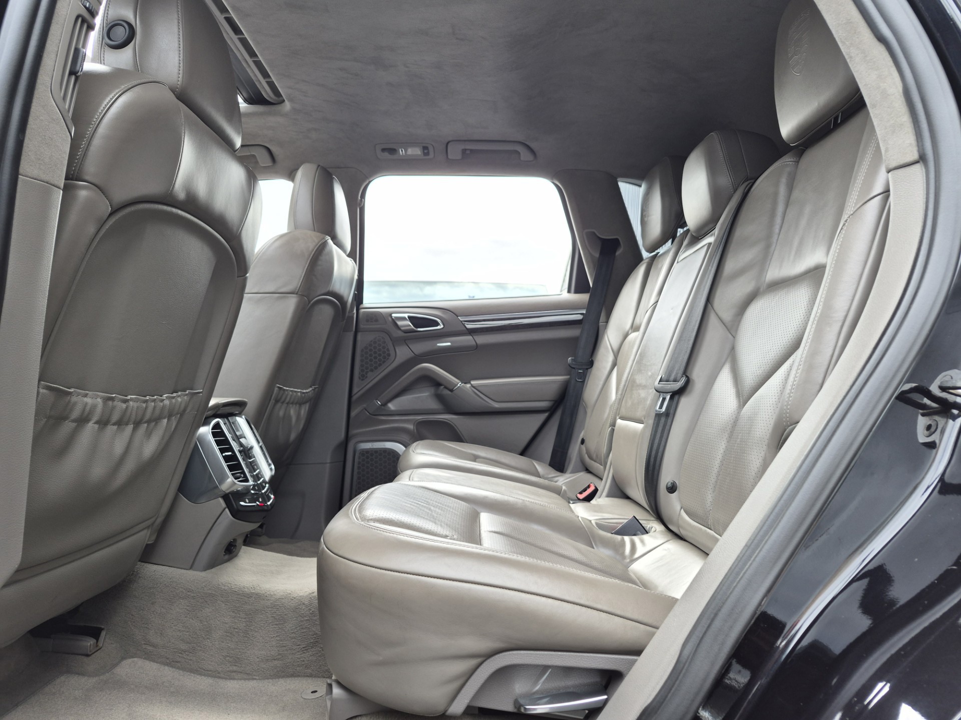 Foto van Porsche Cayenne S