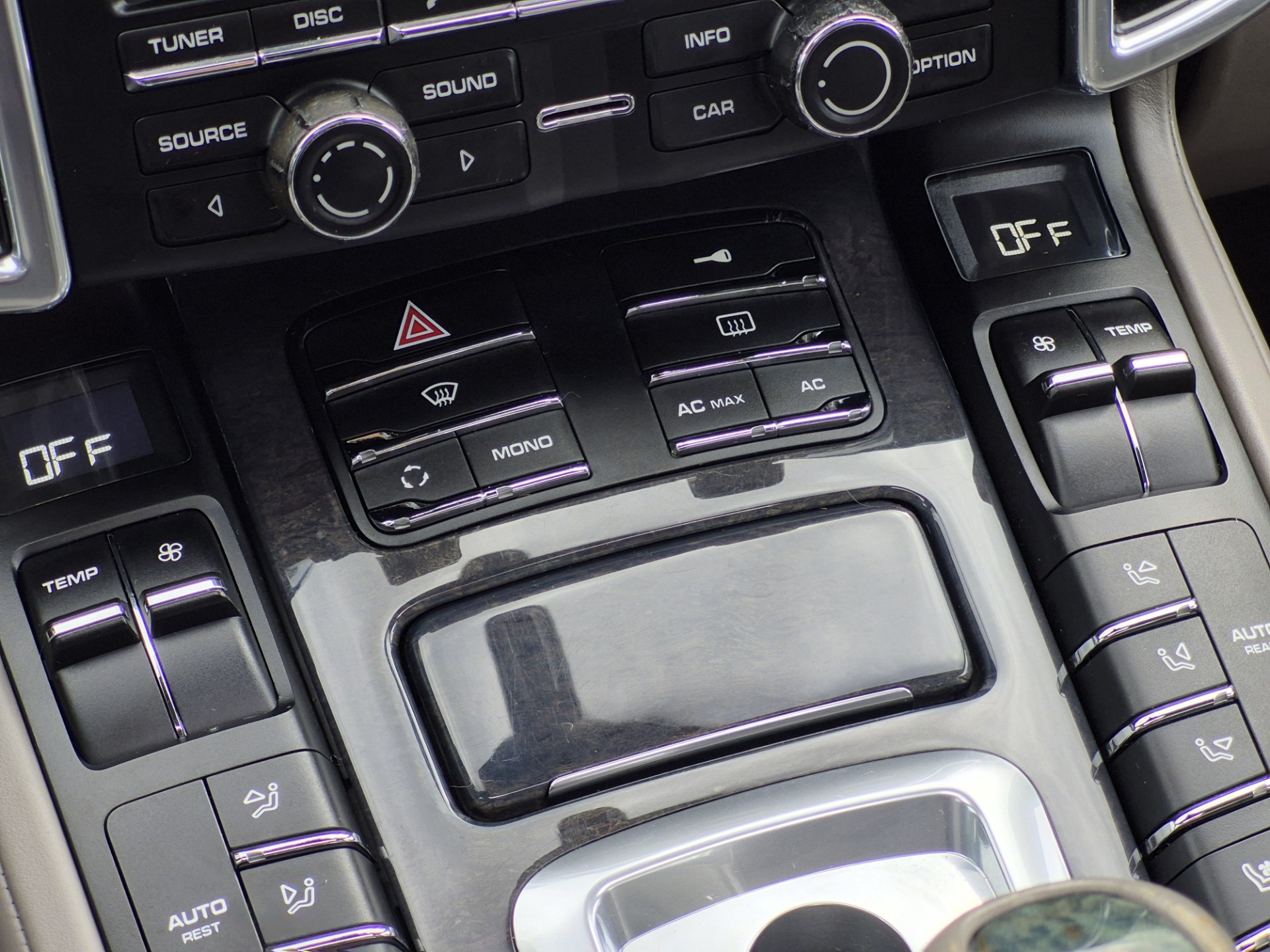 Foto van Porsche Cayenne S