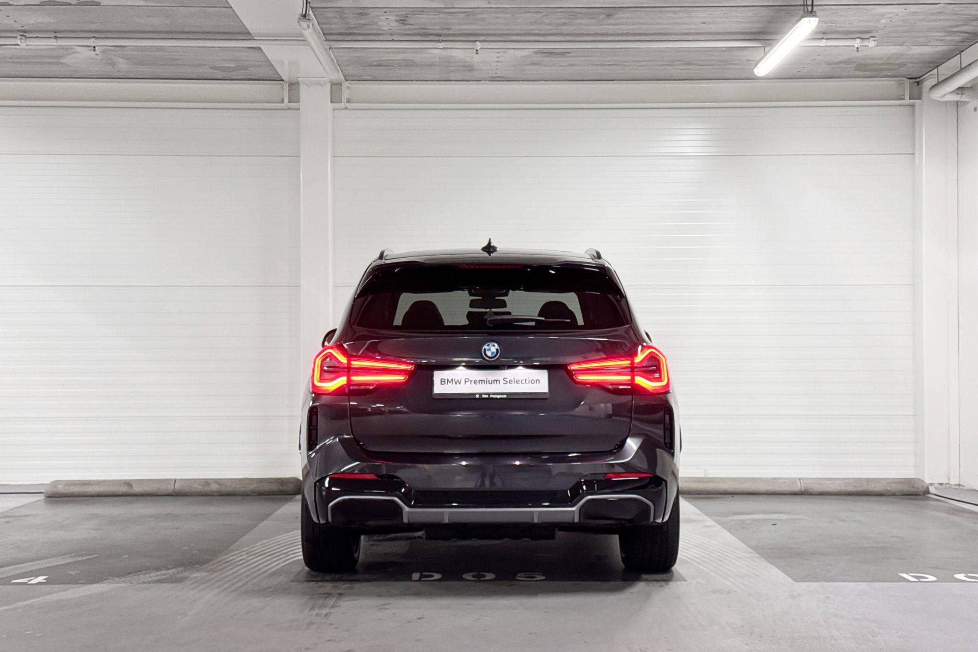 Foto van BMW Ix3