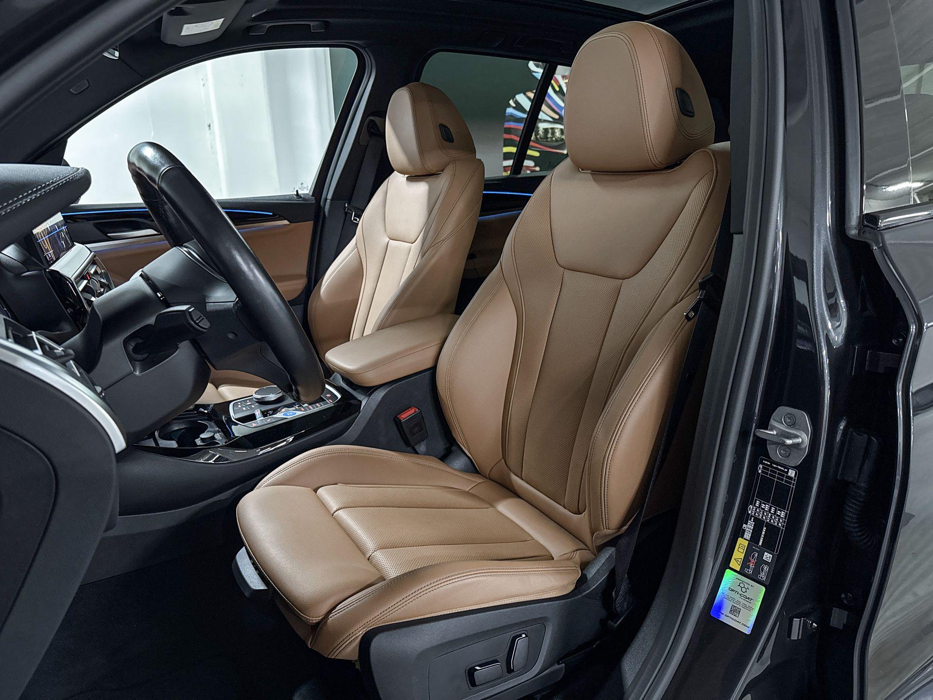 Foto van BMW Ix3