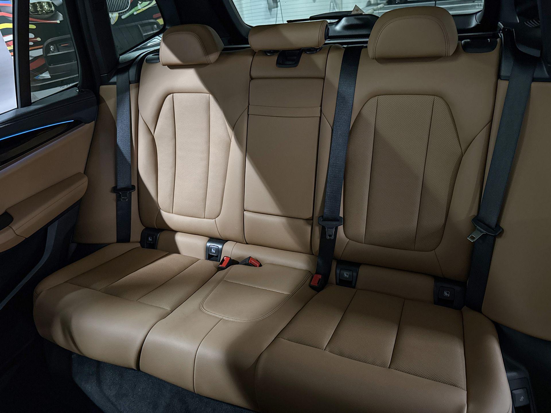 Foto van BMW Ix3