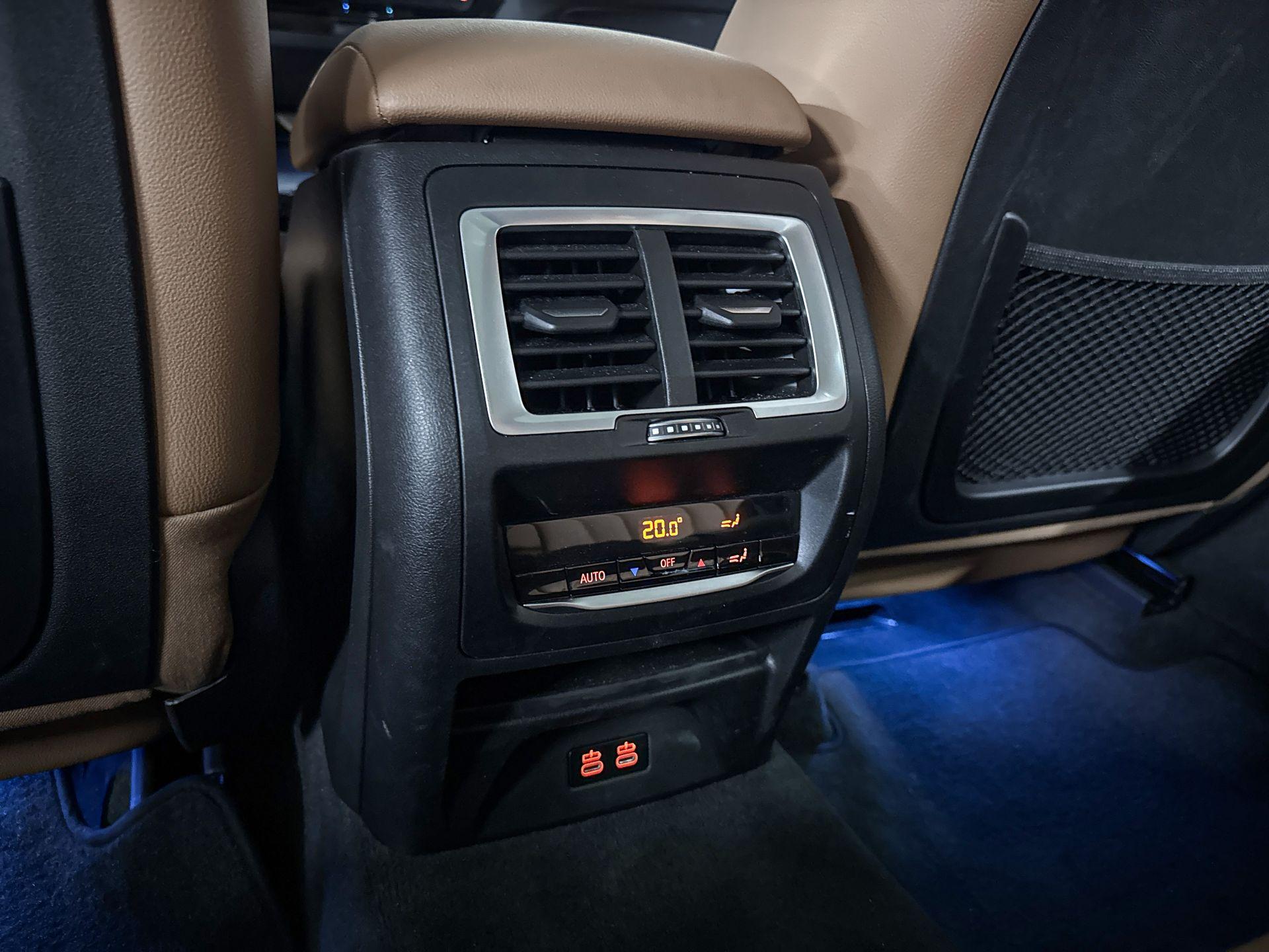 Foto van BMW Ix3